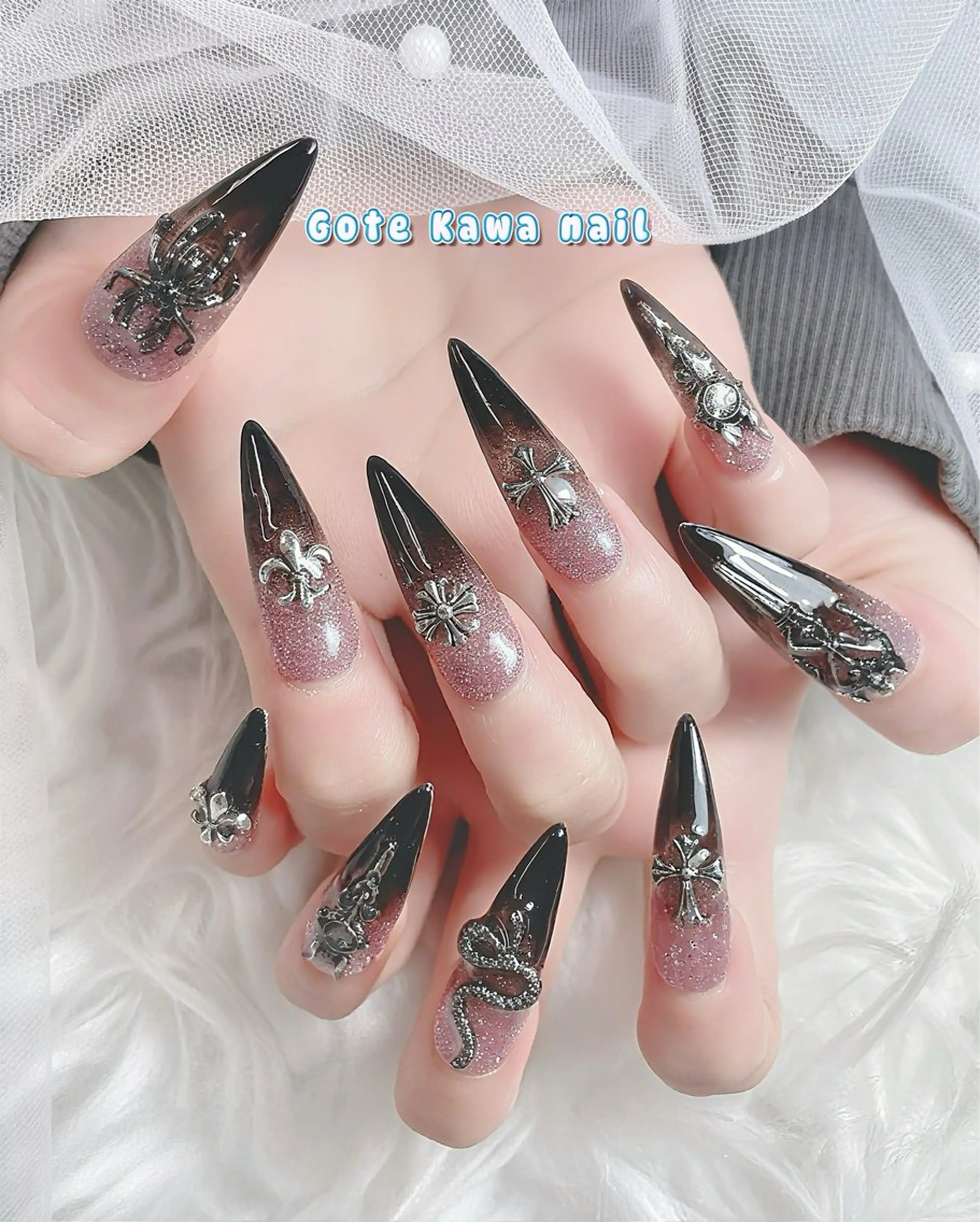 ネイル フラッシュネイル グラデーション ハンドネイル ハンドケア Gote Kawa nail salonのネイルデザイン