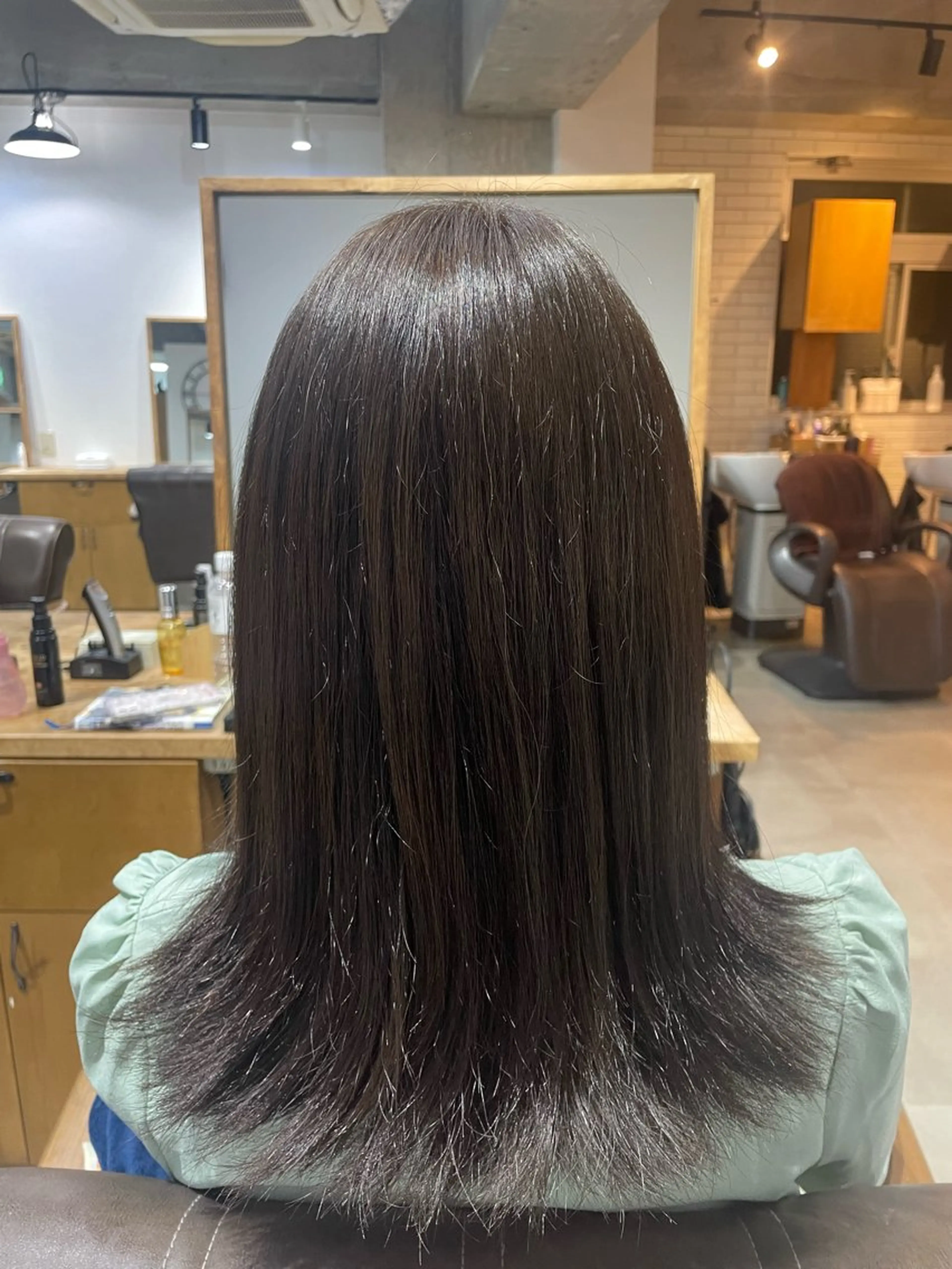 ミディアム カラー 🌿似合わせブリーチ 小俣　来🌿のヘアスタイル