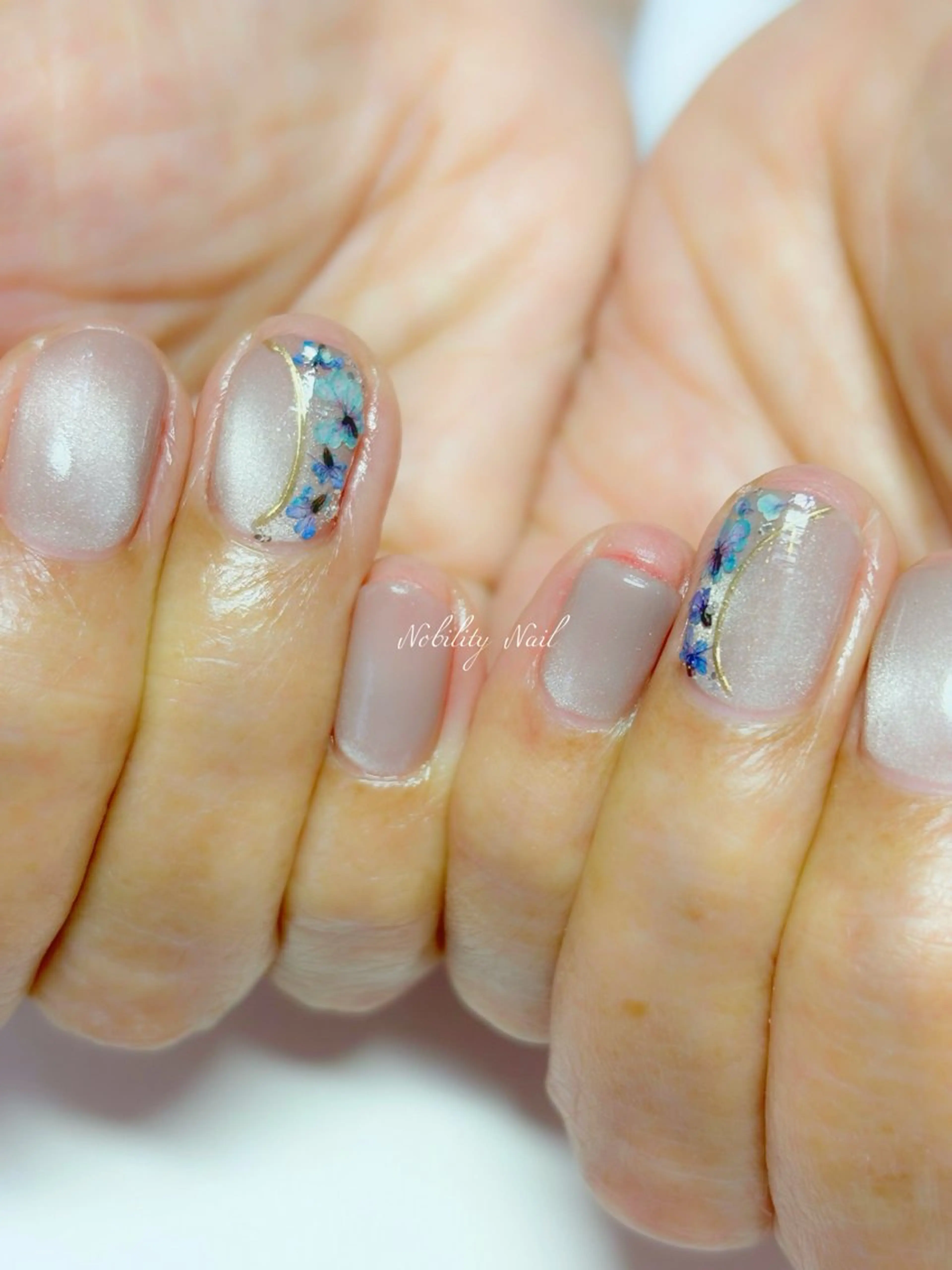 ネイル ブルー ジェルネイル マグネットネイル ネイルサロンNobilityNail所属・風口 麻由子のネイルデザイン