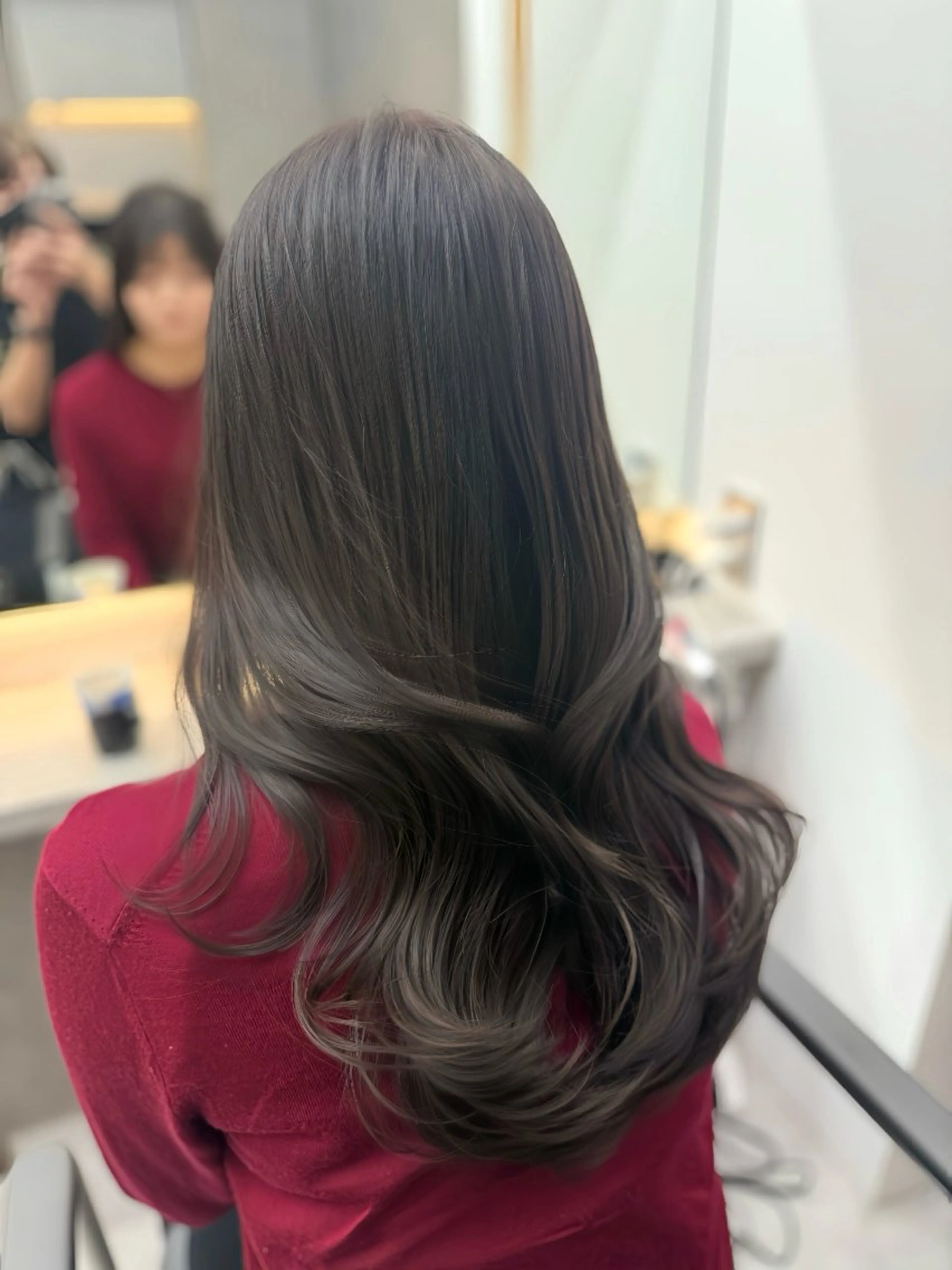 セミロング カラー アッシュ ブリーチ 透明感カラー ダブルカラー グレージュ カット ヘアカラー トリートメント 髪質改善カラー🦋 レイヤー/ナカネのヘアスタイル