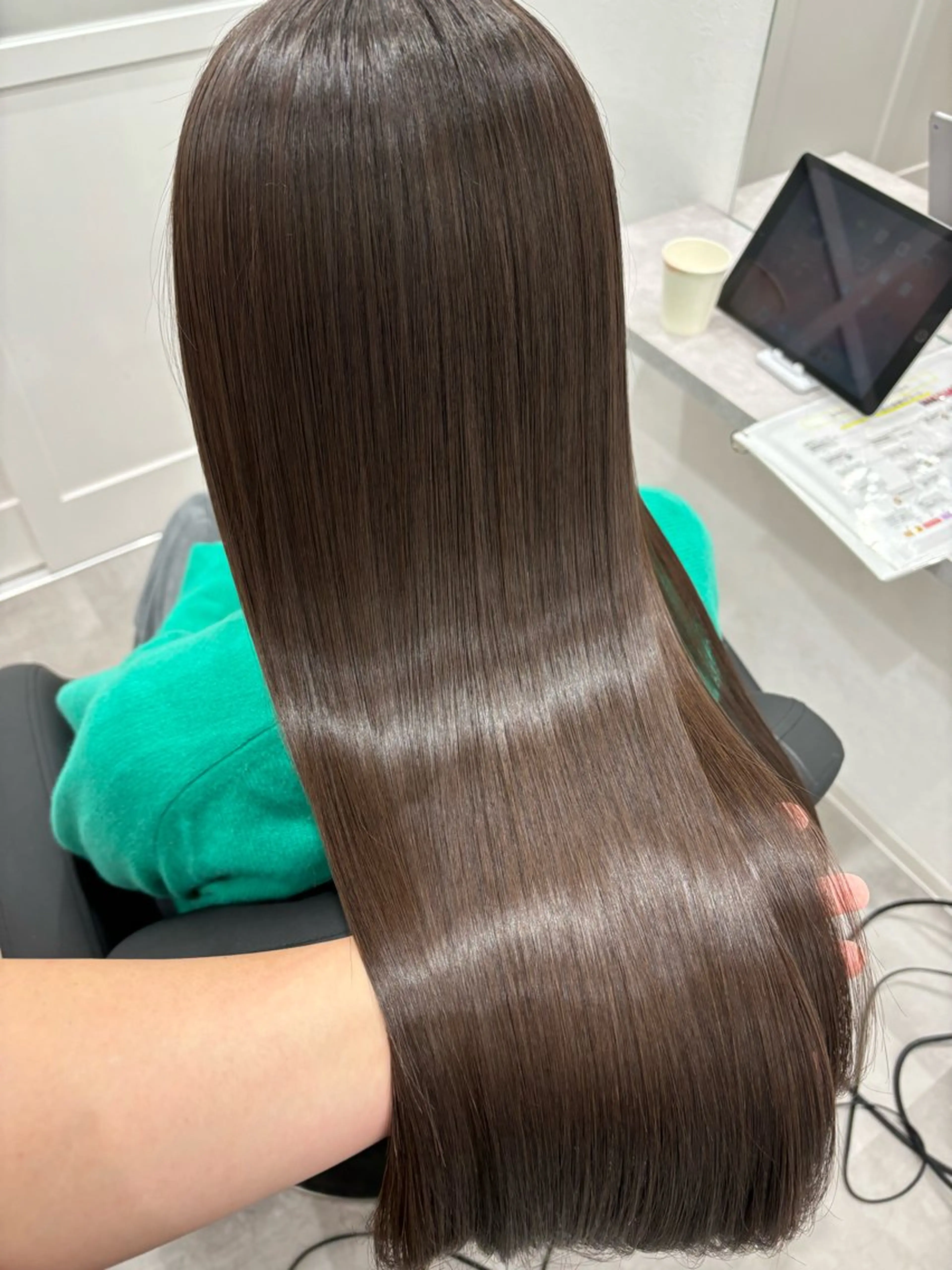 ロング カラー 髪質改善 縮毛矯正 カット ヘアカラー 縮毛矯正 トリートメント 髪質改善/透明感 カラー/内藤有須加のヘアスタイル