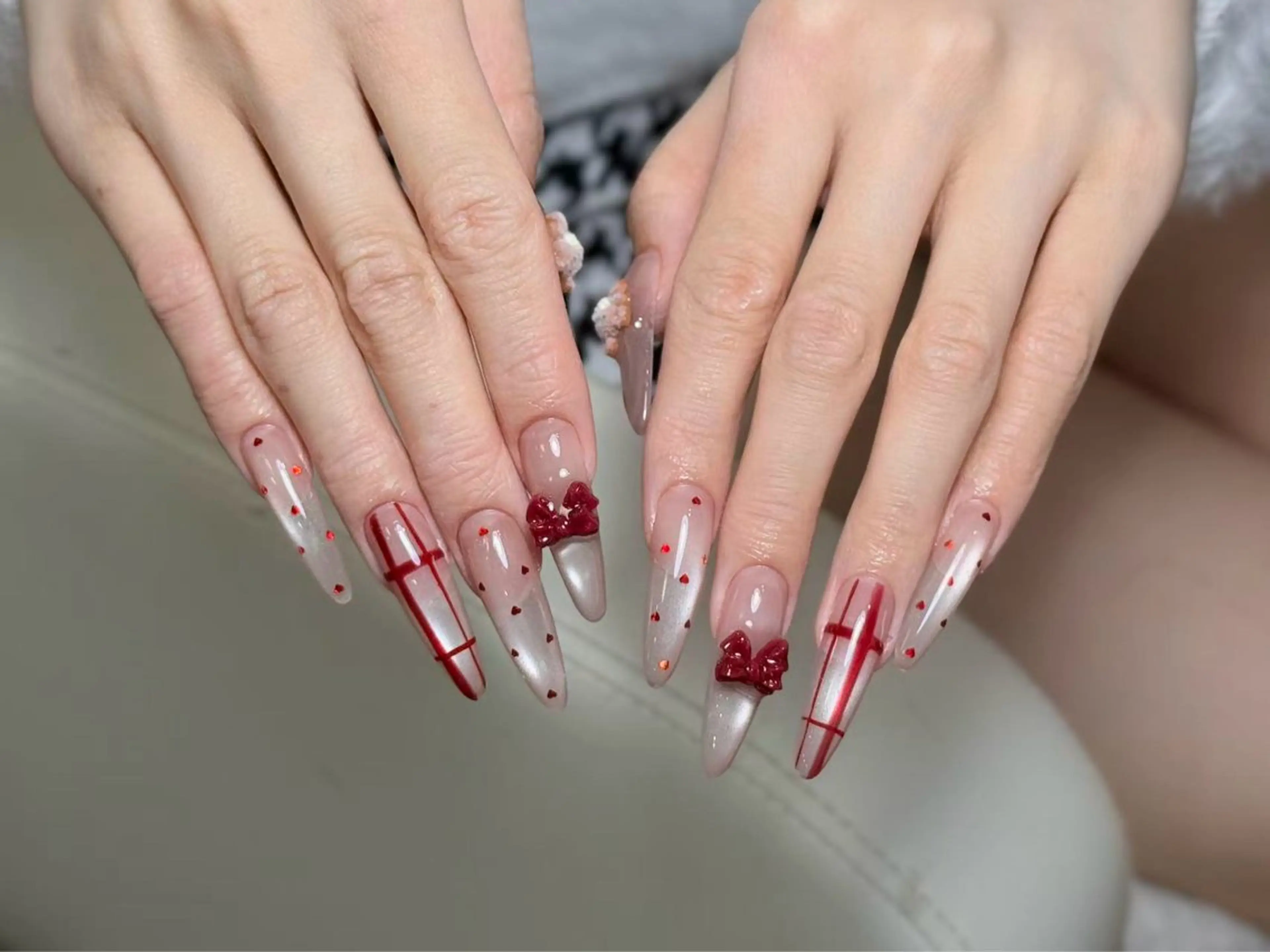 ネイル アートネイル オーロラネイル チークネイル フレンチネイル ガラスフレンチ ハンドネイル 🎀🎀YooLi Nail Salonのネイルデザイン