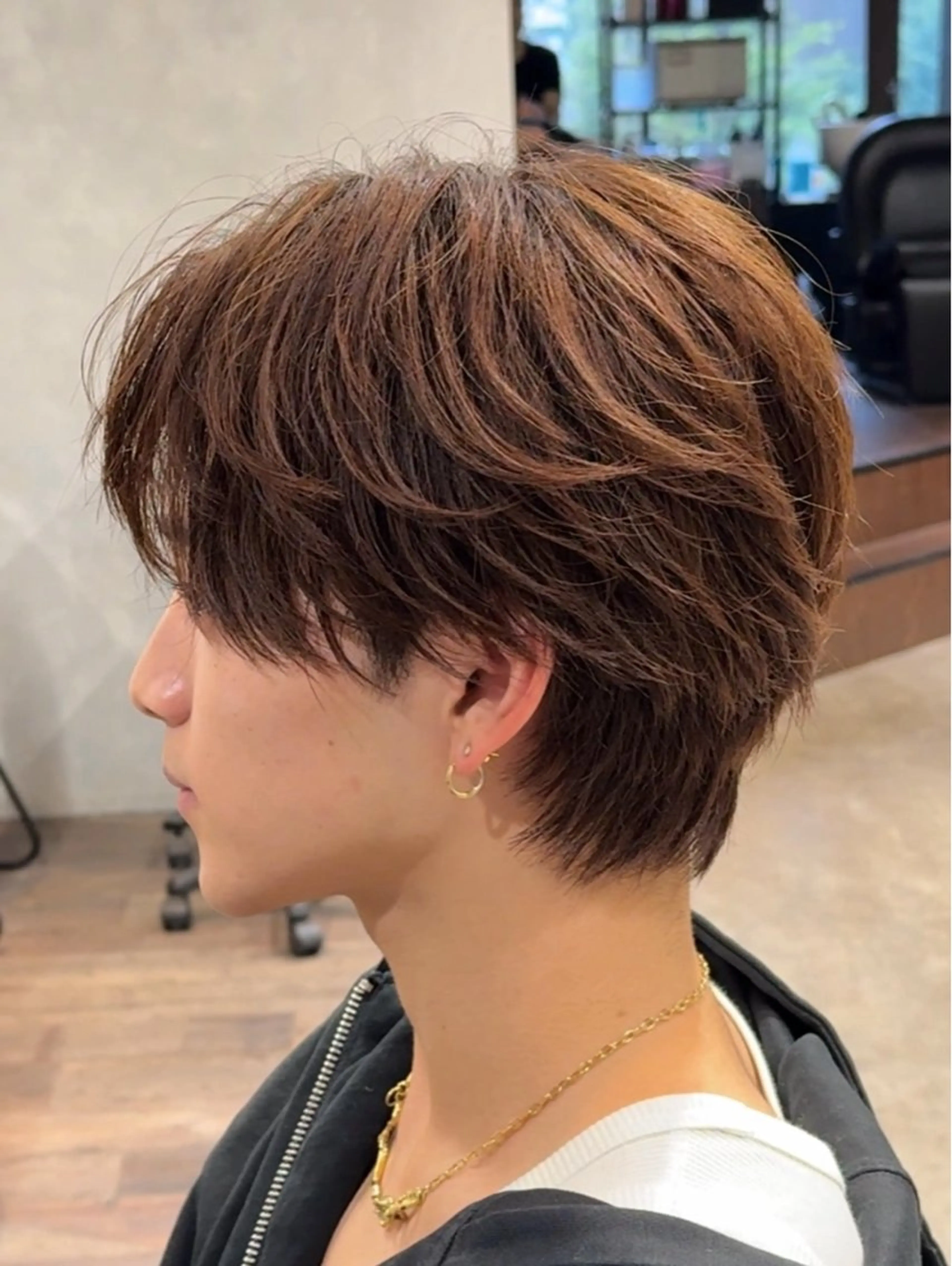 ショート パーマ メンズ メンズパーマ 顔周りカット 小顔カット 新宿メンズ専門 メンズパーマ特化のヘアスタイル