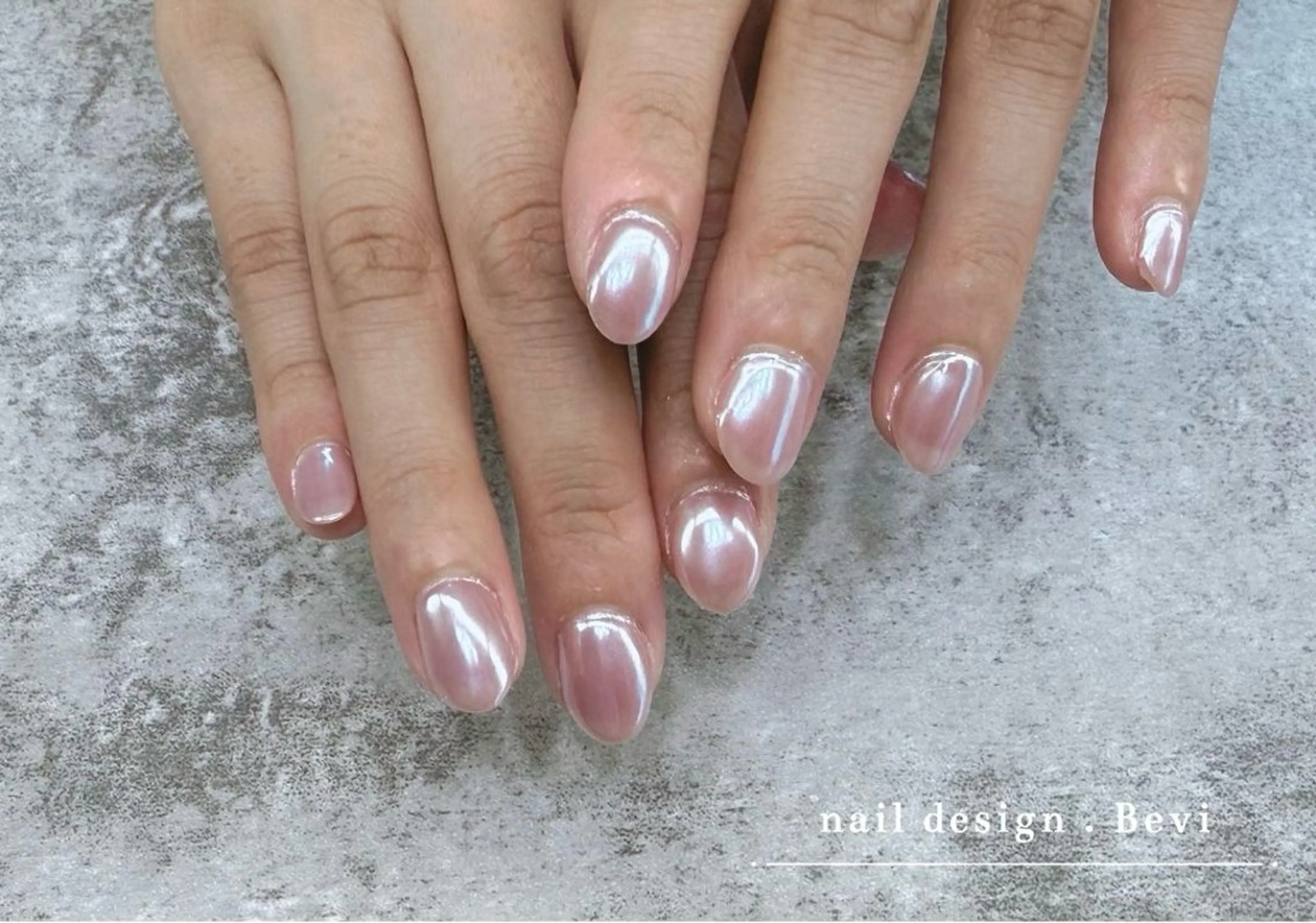 ネイル オーロラネイル クリアネイル フラッシュネイル フラッシュマグ フットネイル Bevi salonのその他イメージ