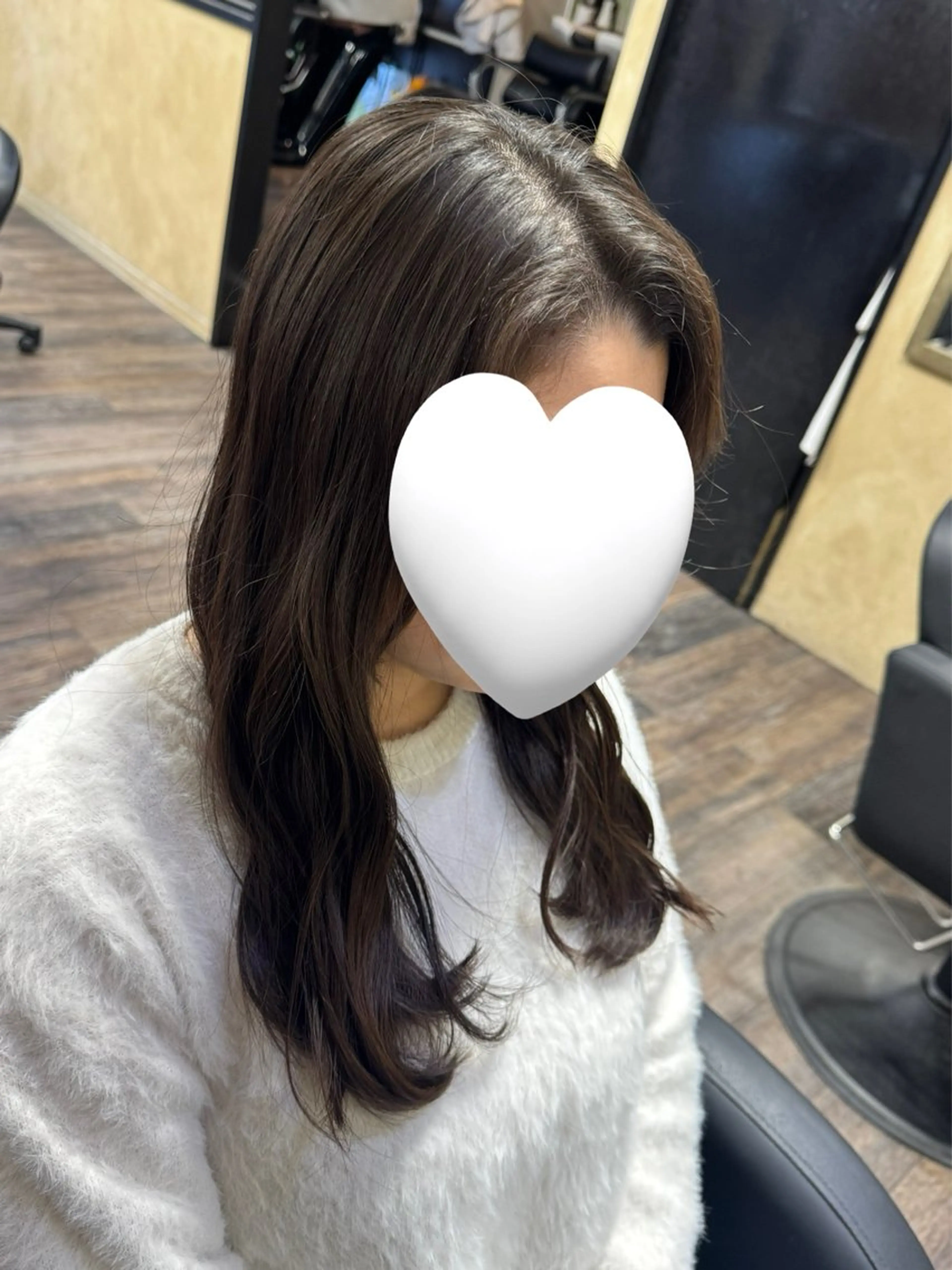 ロング absolute所属・艶カラー🎀 YUUKAのヘアスタイル