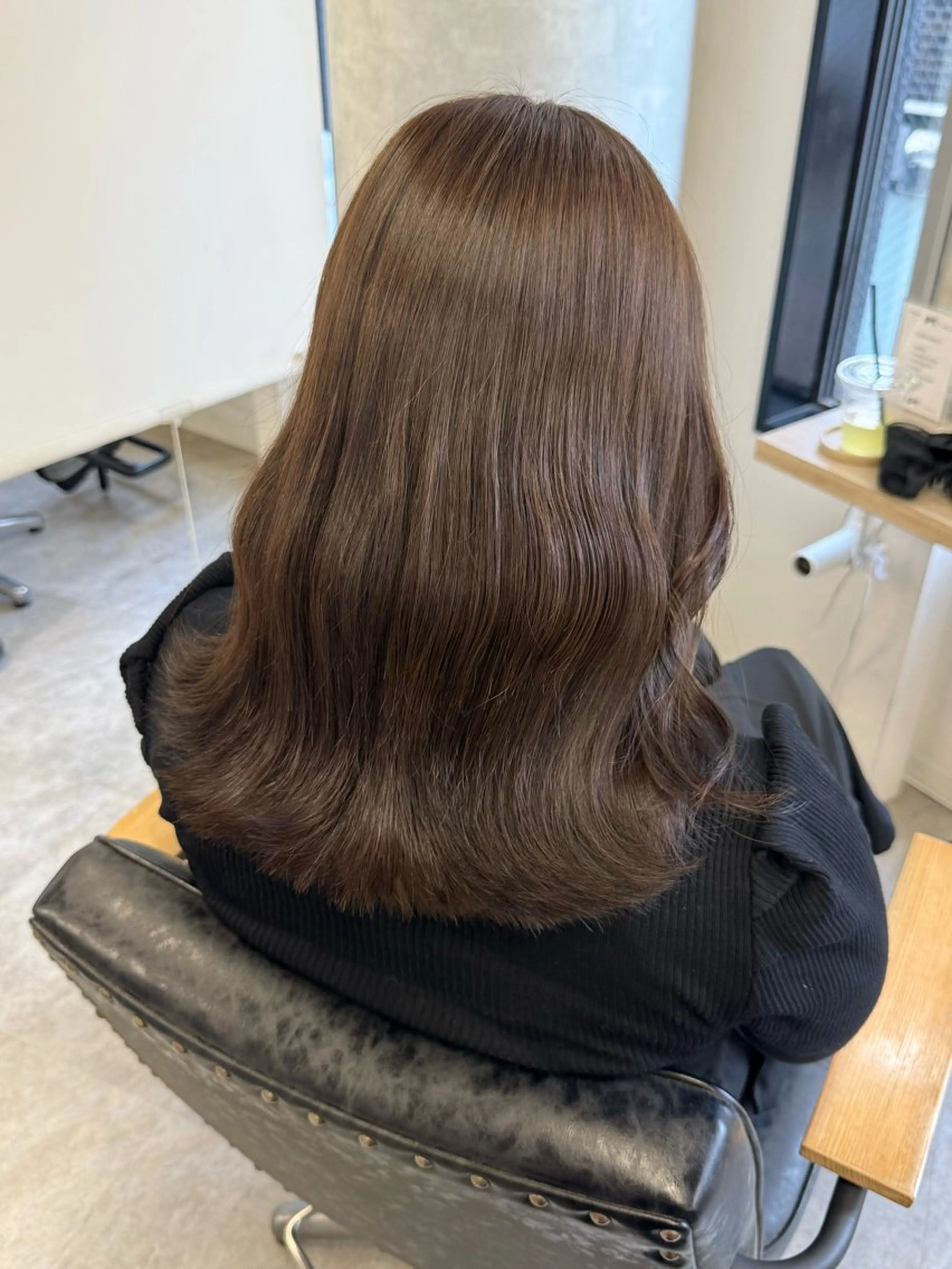 ロング カラー ヘアアレンジ グレージュ ロング ヘアカラー トリートメント Himawari♡ 柔らかいカラーのヘアスタイル
