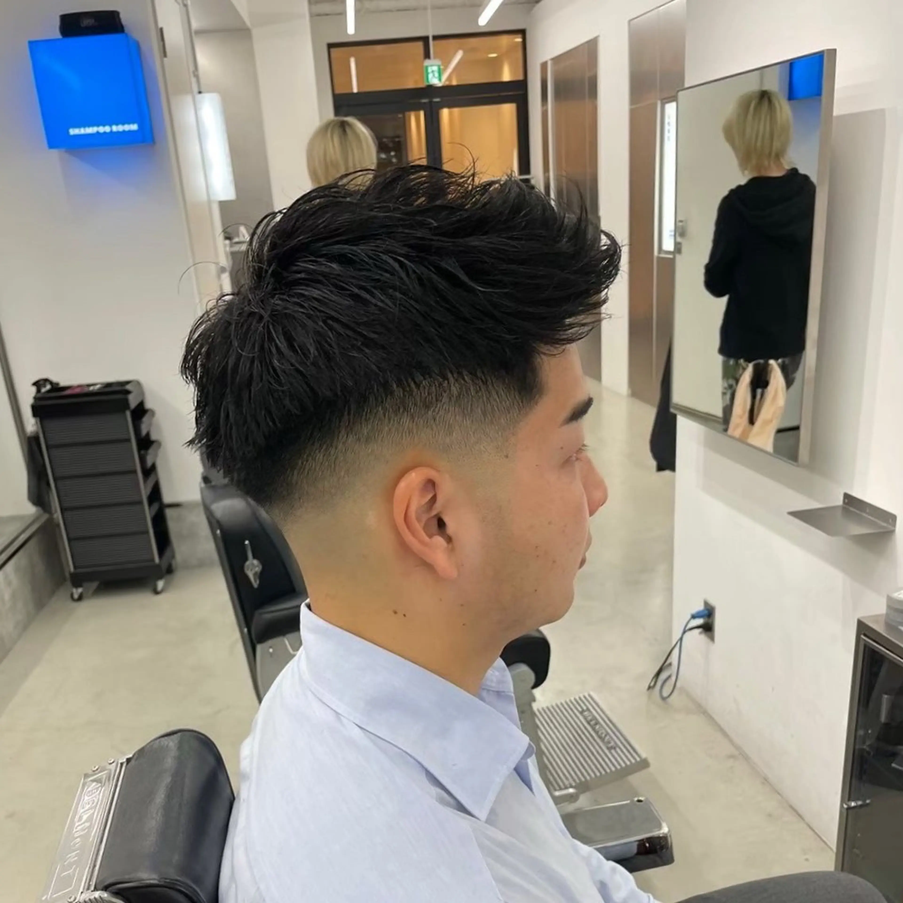 【練習モデル】【補足説明必読】【ビジネスマン必見】メンズカット+ワンカールパーマ+トリートメントの写真