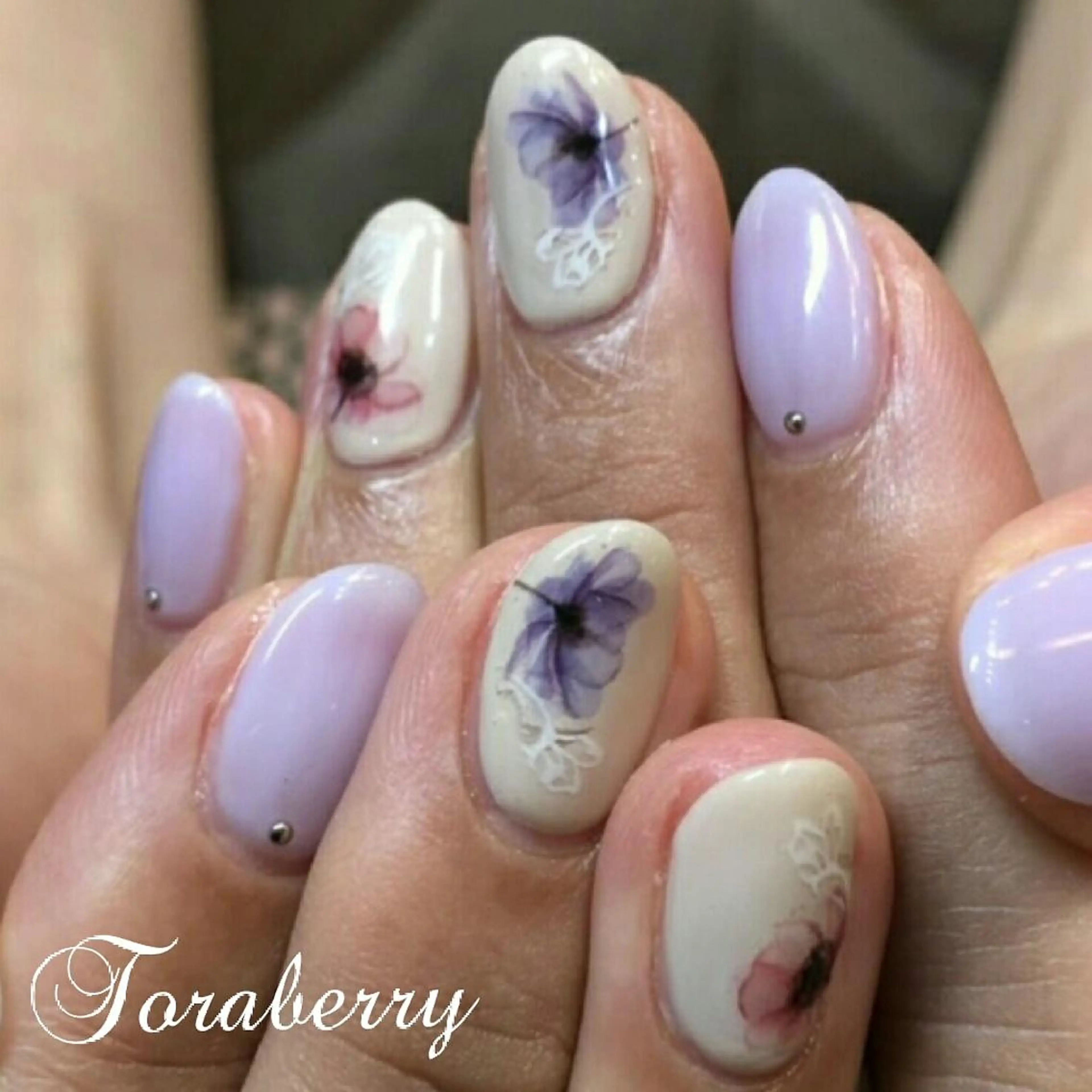 ネイル ハンドネイル ネイリスト なつみのネイルデザイン