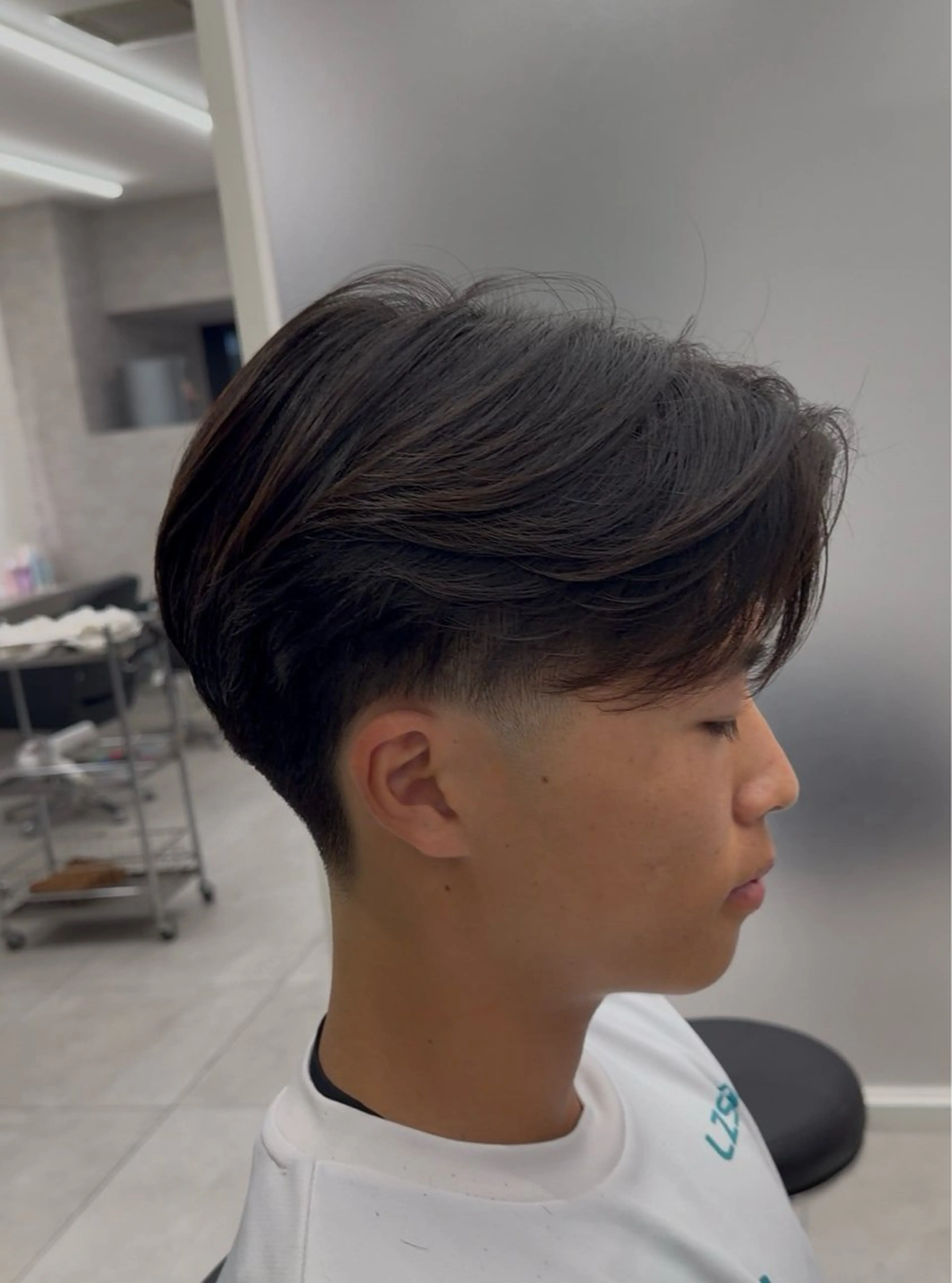 ショート カット パーマ 波巻き/シャドウ /フェザー/有馬琉翔のヘアスタイル