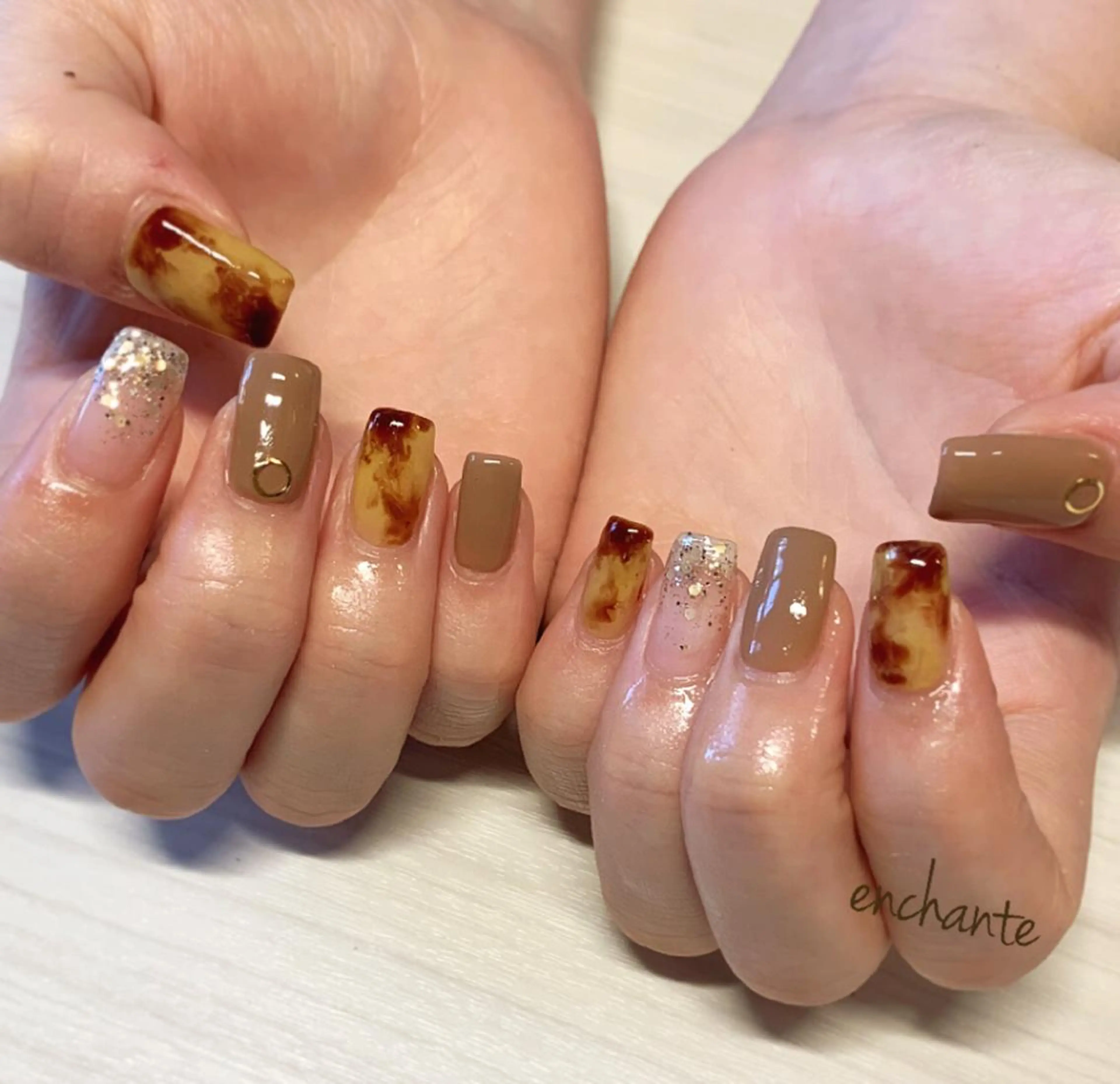 ネイル enchante 自由が丘のマツエク・マツパデザイン