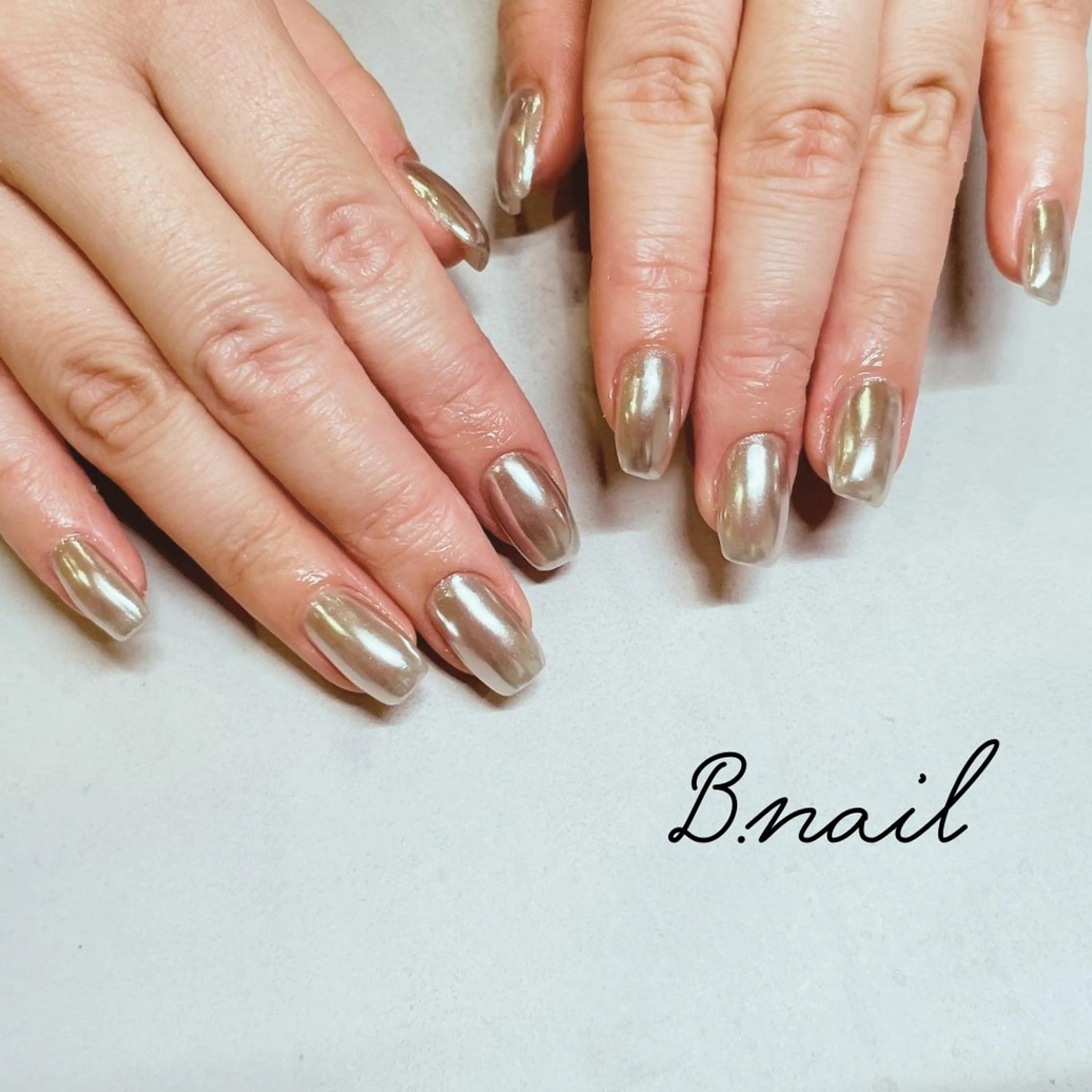 ネイル ゴールド ミラーネイル ワンカラーネイル ハンドネイル B.nail | cocoroのネイルデザイン