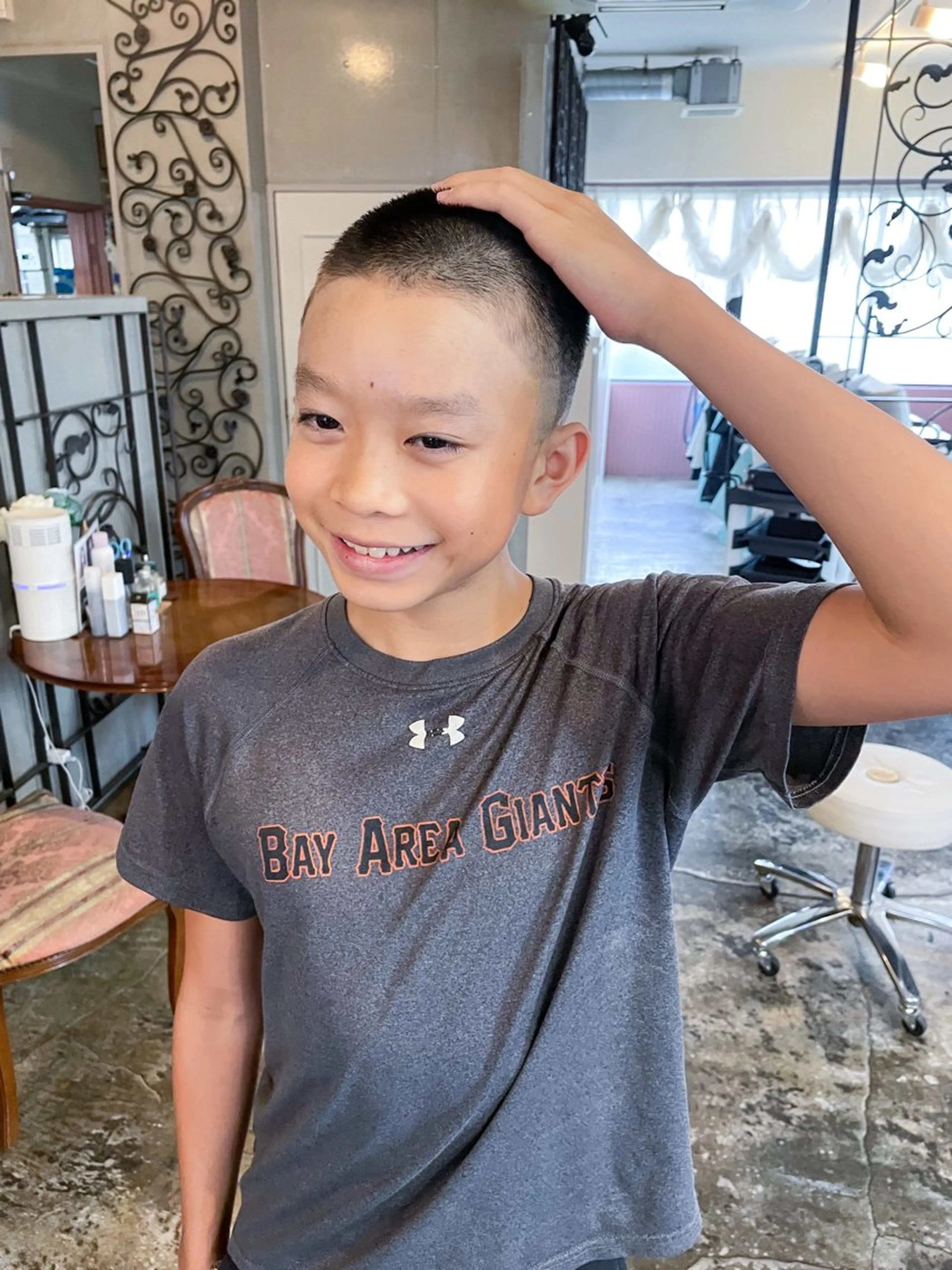 カラー パーマ ヘアアレンジ メンズ カット ヘアセット 表参道Lise おおいしおりのヘアスタイル