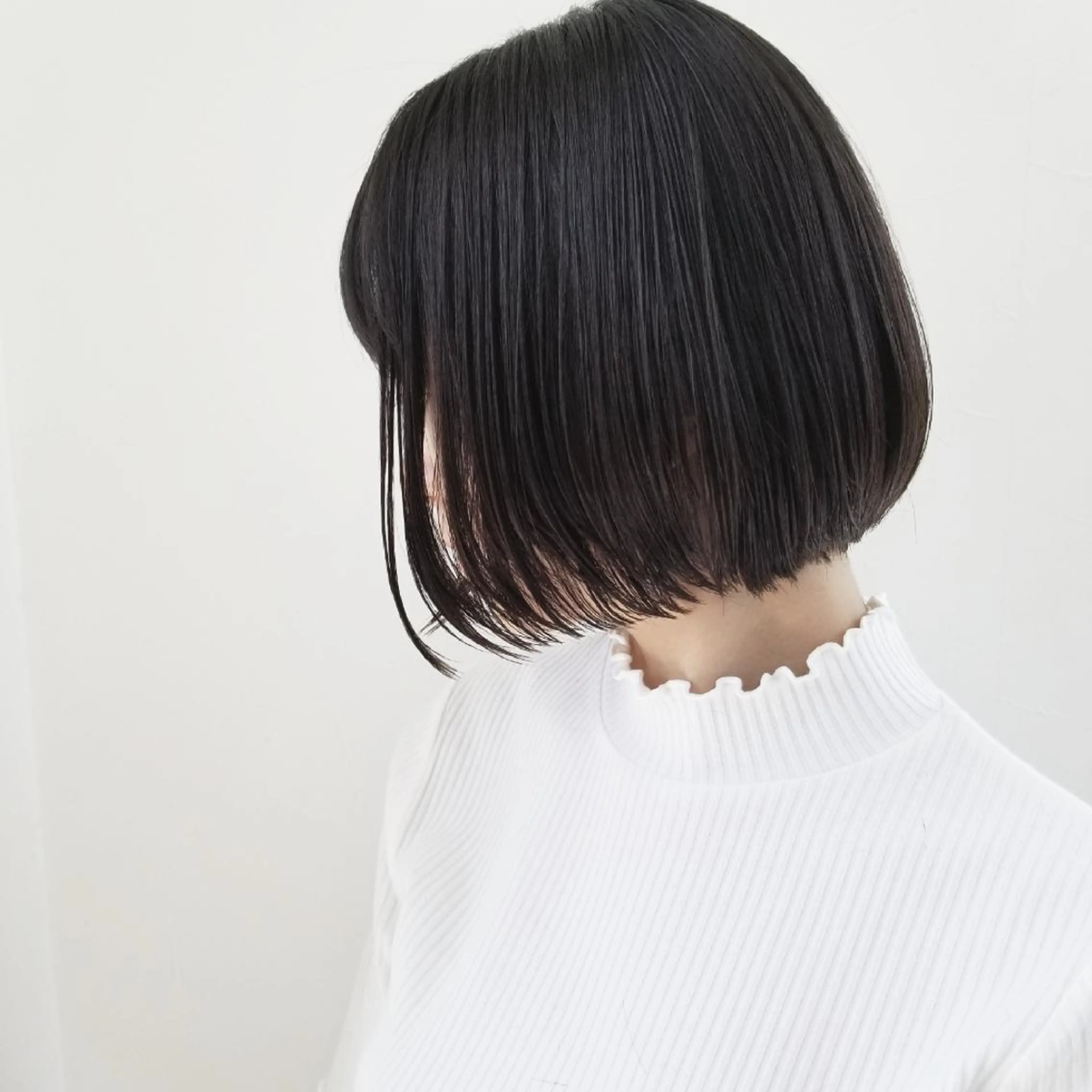 ショート ボブ カット トリートメント ヘッドスパ レイヤーカット/ ウルフカット/大橋 のヘアスタイル