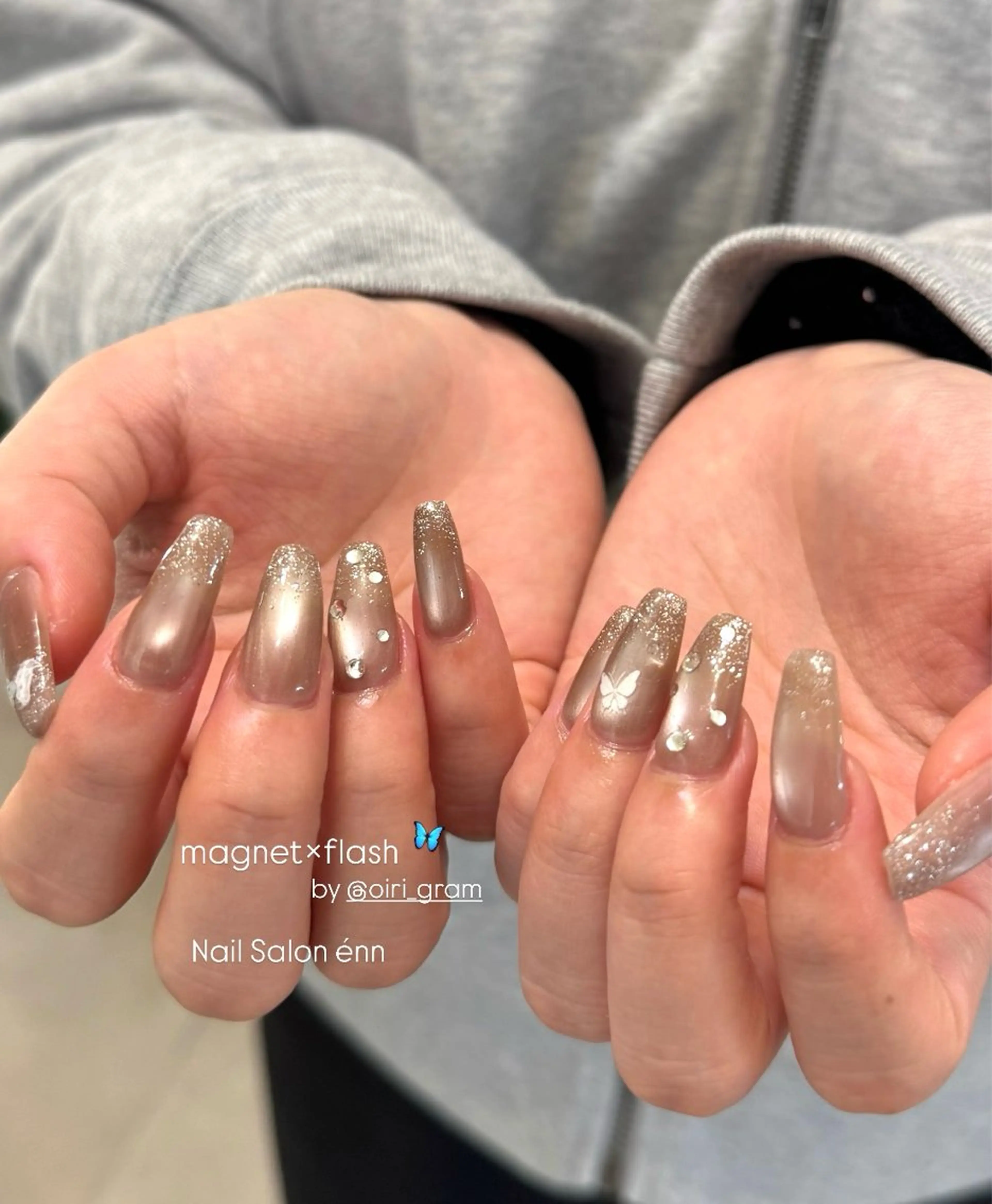 ネイル マグネットネイル ハンドネイル Nail Salon enn所属・🫧RISA🫧 énn |四条烏丸のネイルデザイン