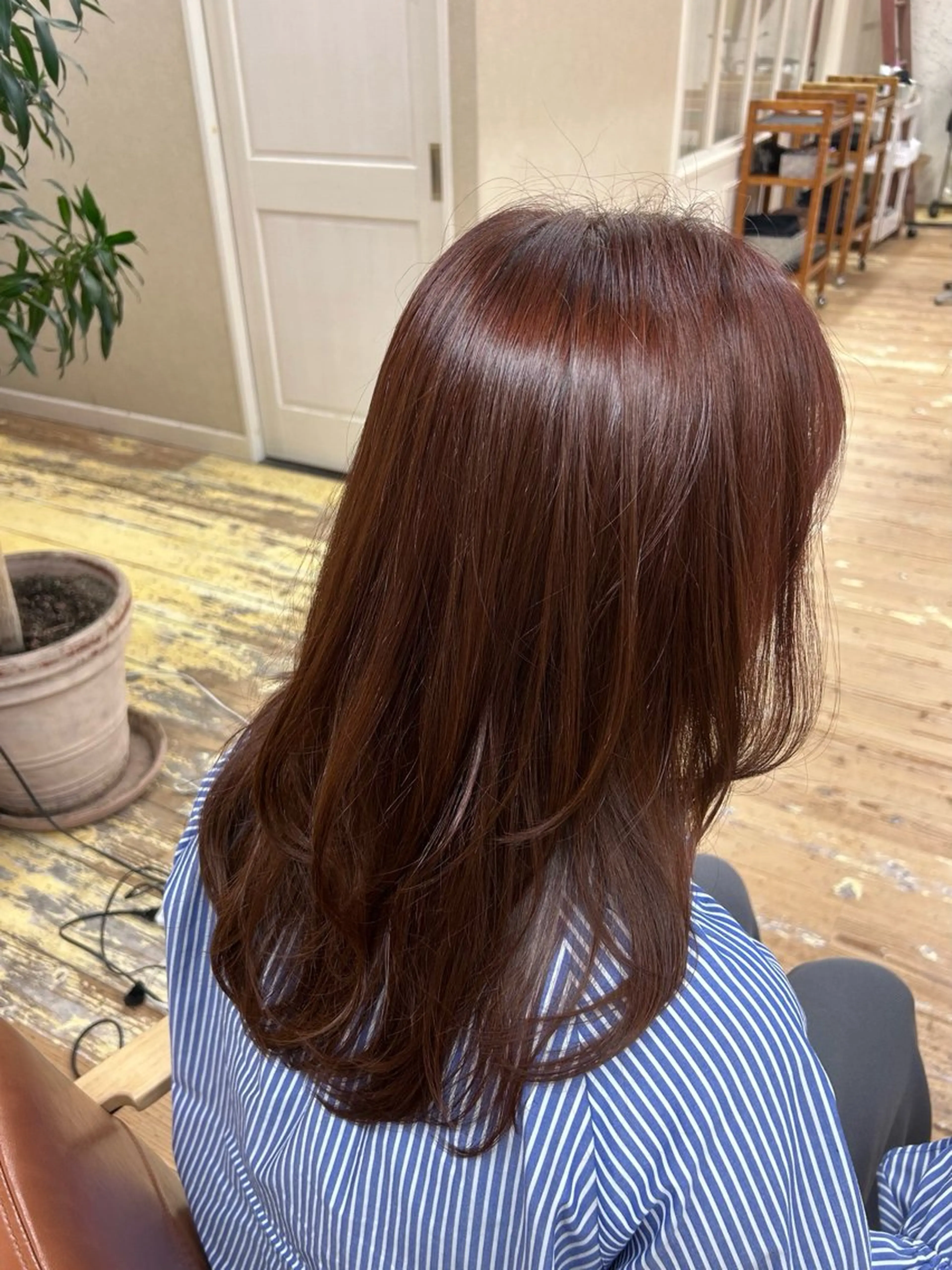 カラー ヘアカラー トリートメント 艶カラー🫧/ 板倉かなみのヘアスタイル