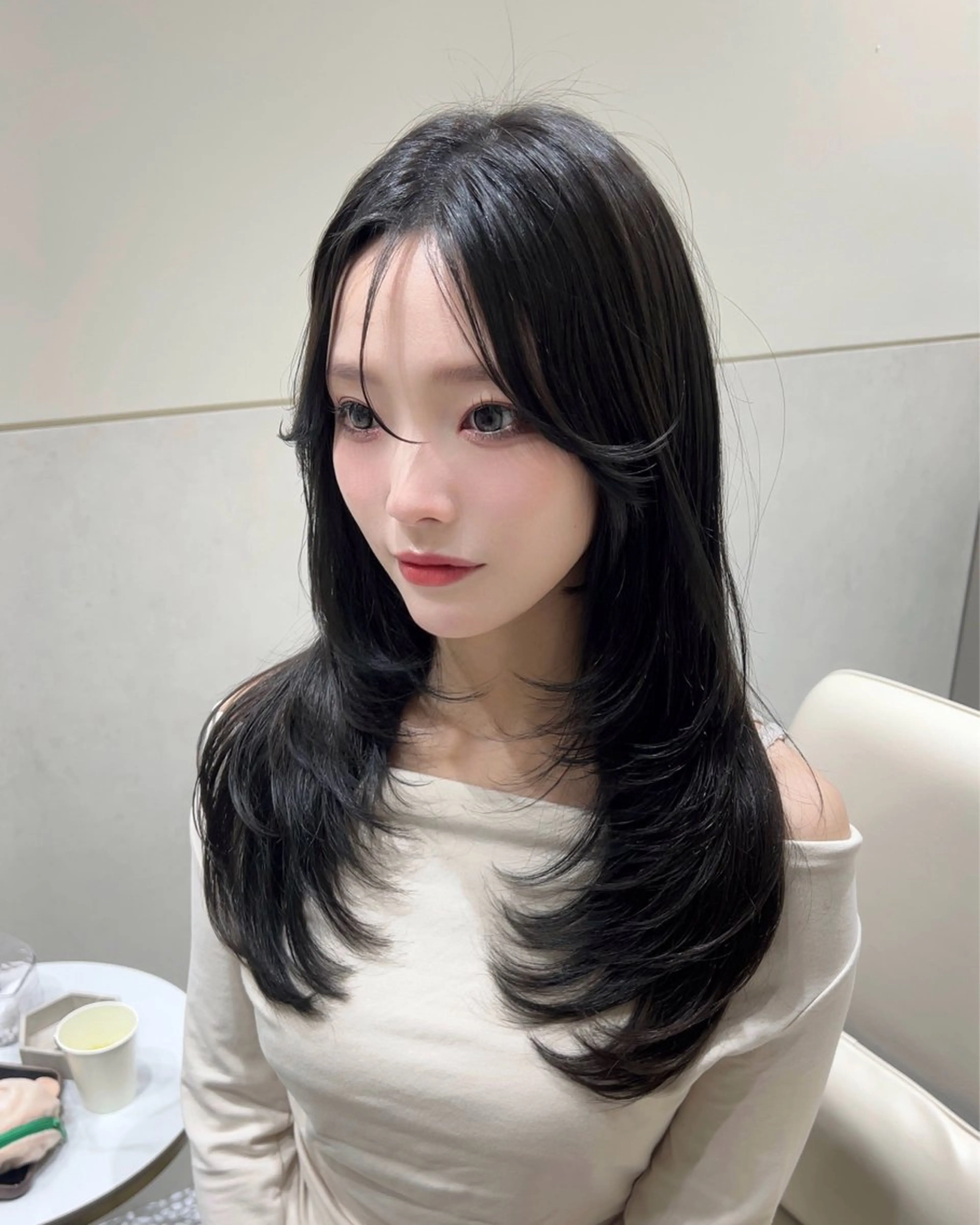 セミロング カラー カット ヘアカラー トリートメント 🩷韓国ヘア/ヨシン モリ🩷Maikaのヘアスタイル