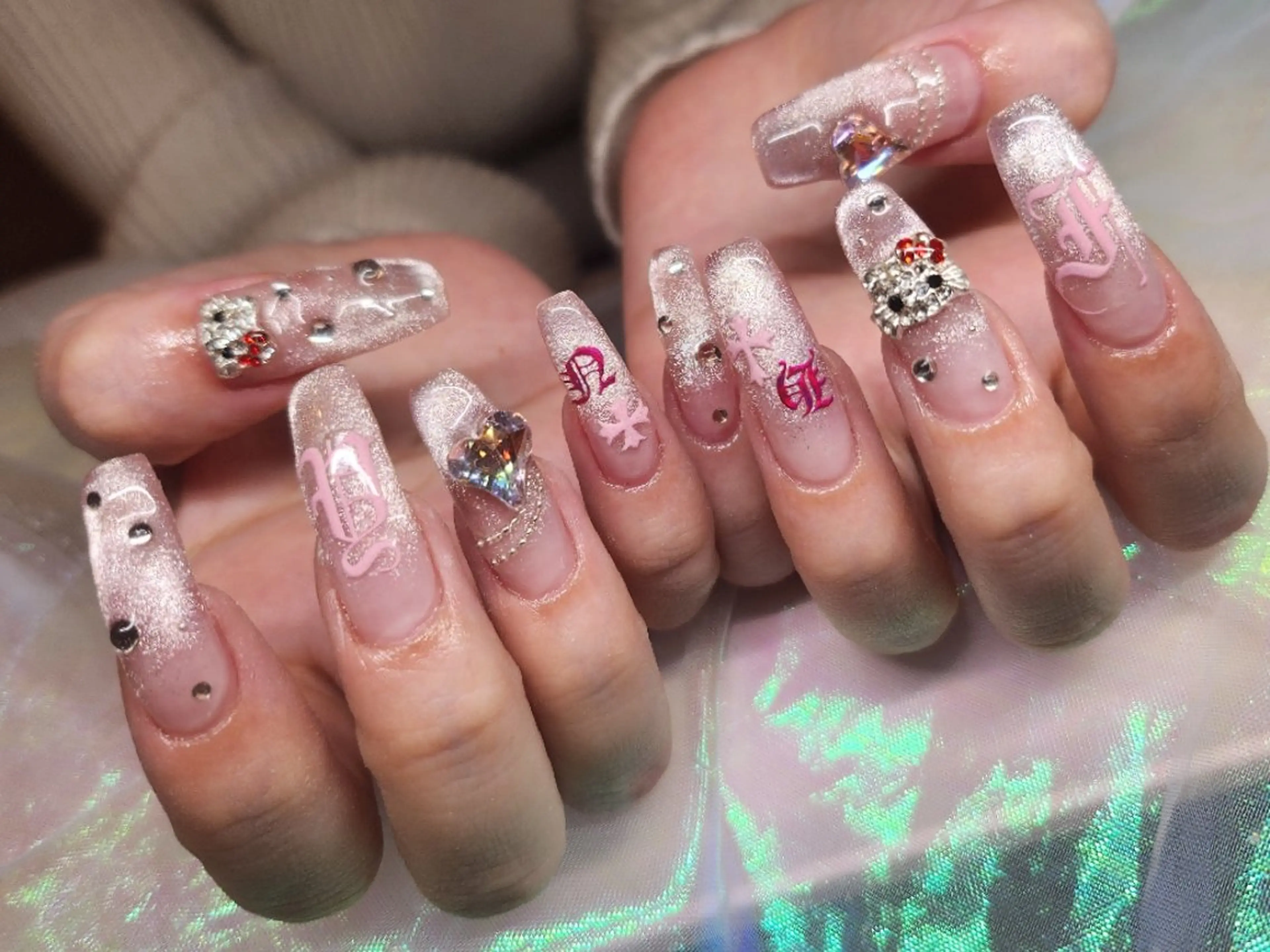 ネイル ハンドネイル 💜bora .のネイルデザイン