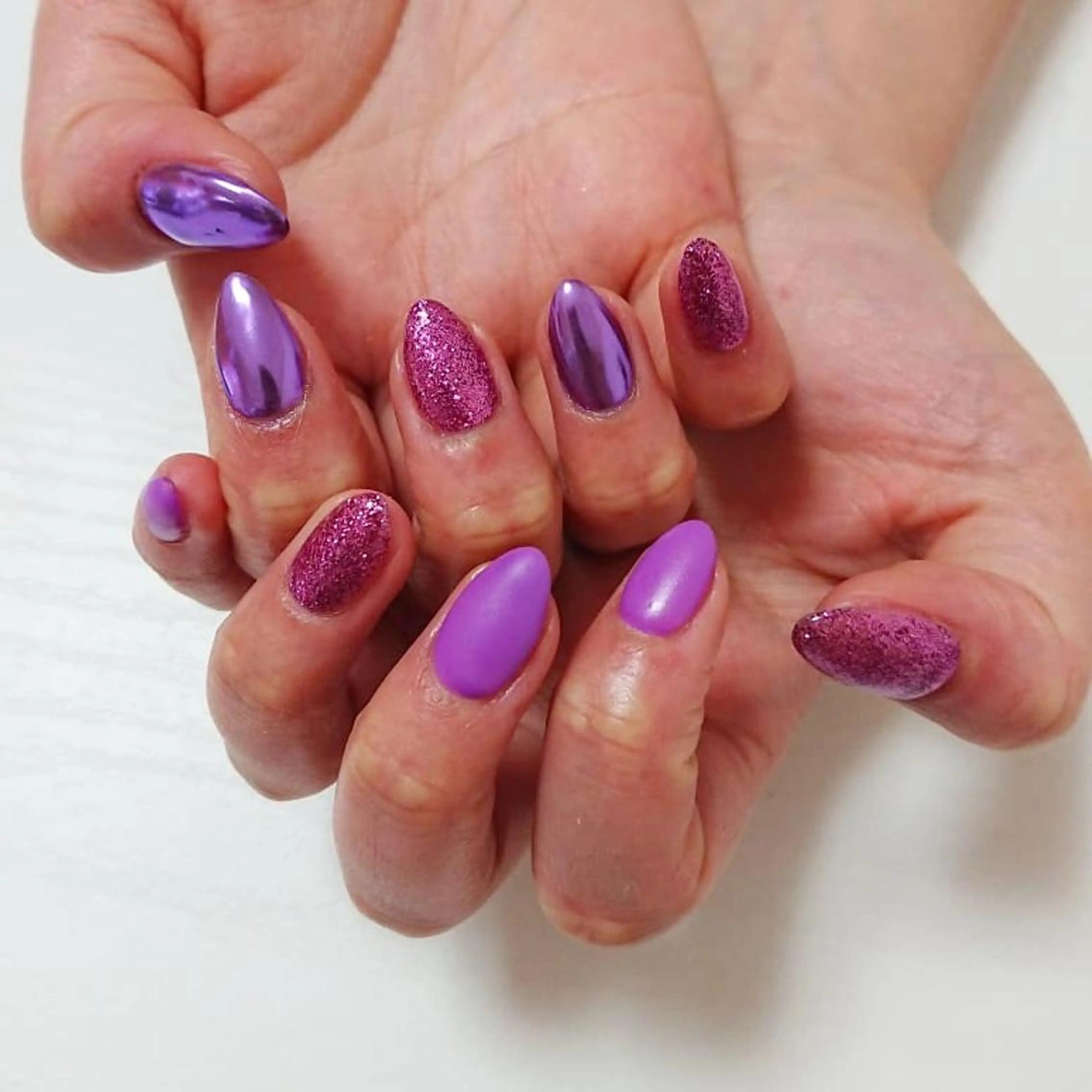 ネイル ラメ(グリッター) マットネイル ミラーネイル ハンドネイル Lilith Nailのネイルデザイン