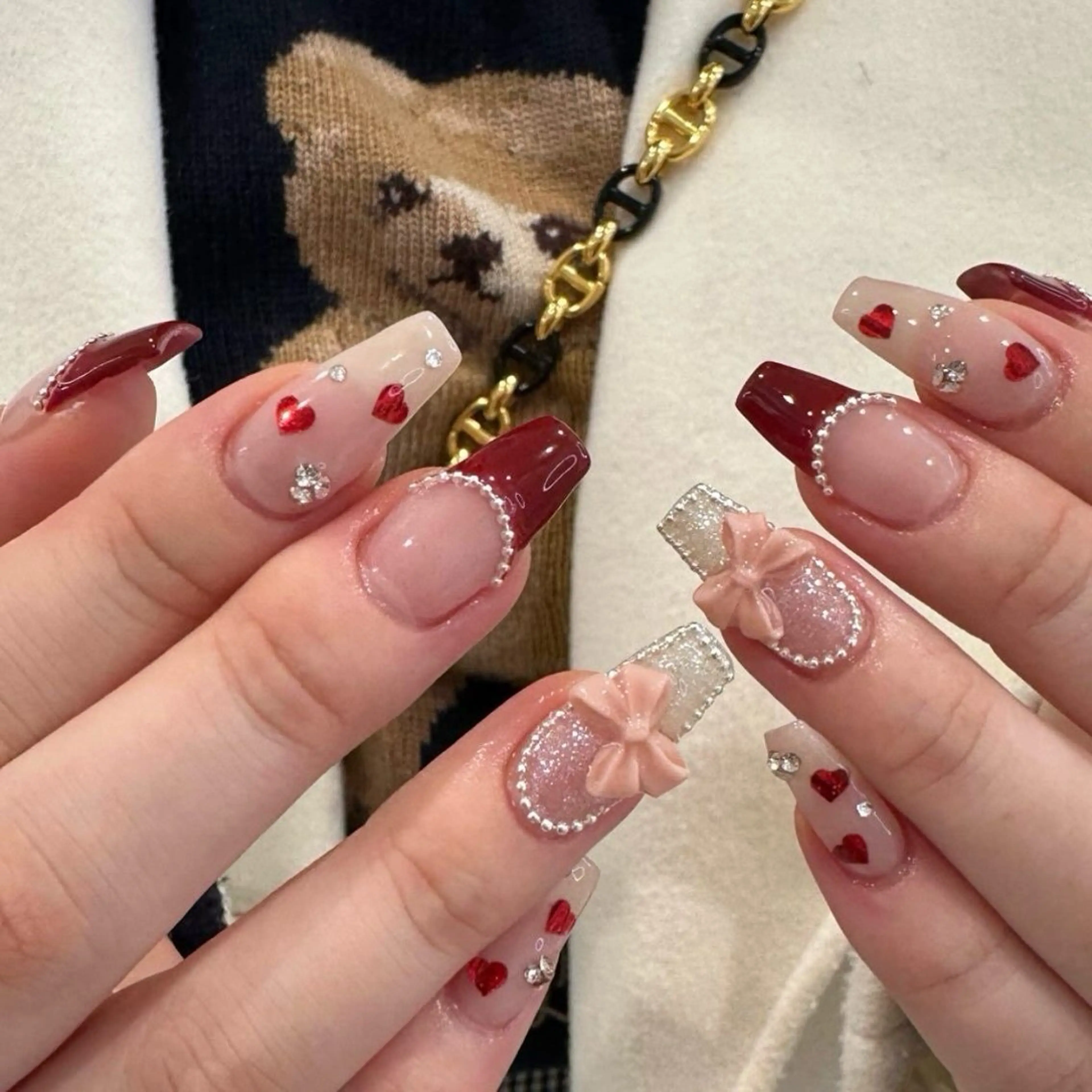 ネイル 長さ出し マグネットネイル ミラーネイル ピンク 冬ネイル Lee Nailsのネイルデザイン