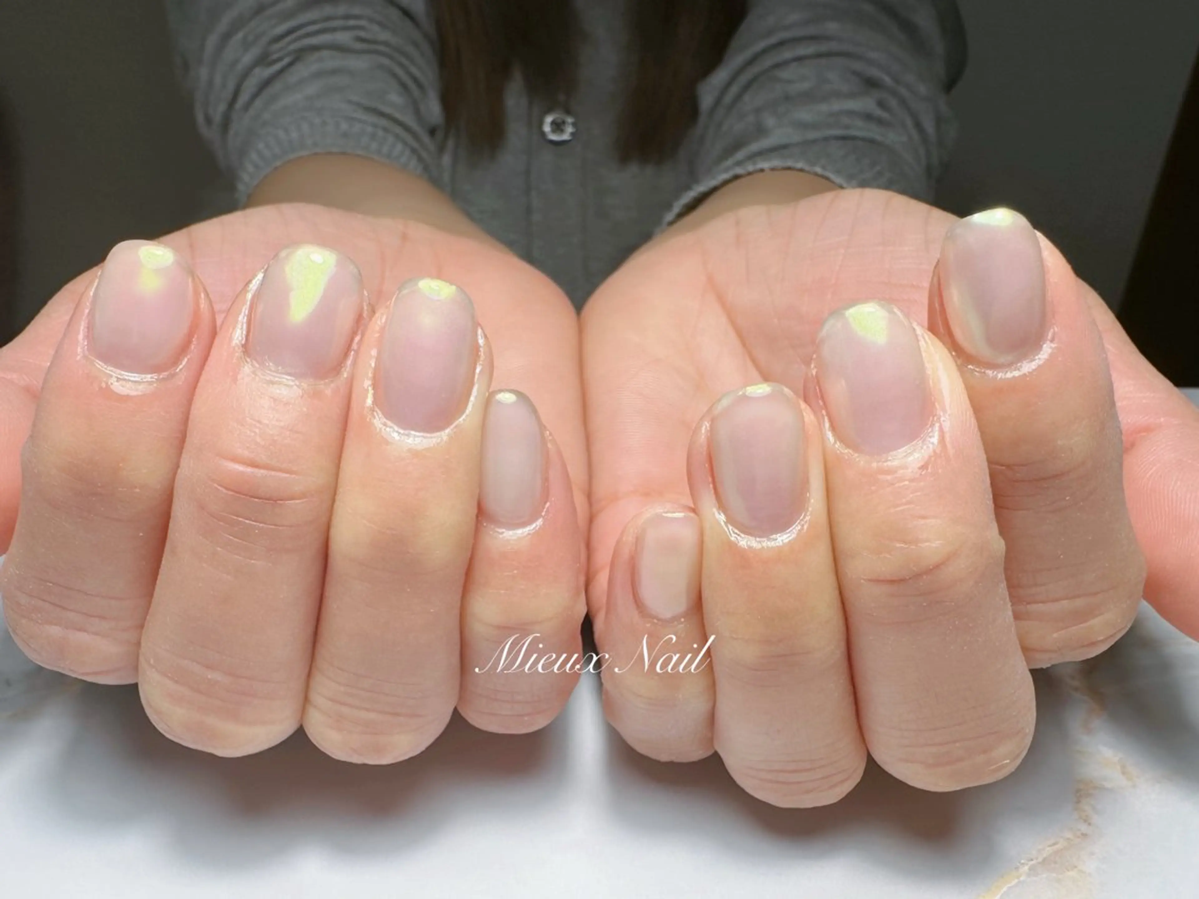 ネイル ハンドネイル 市川 麻衣子のネイルデザイン