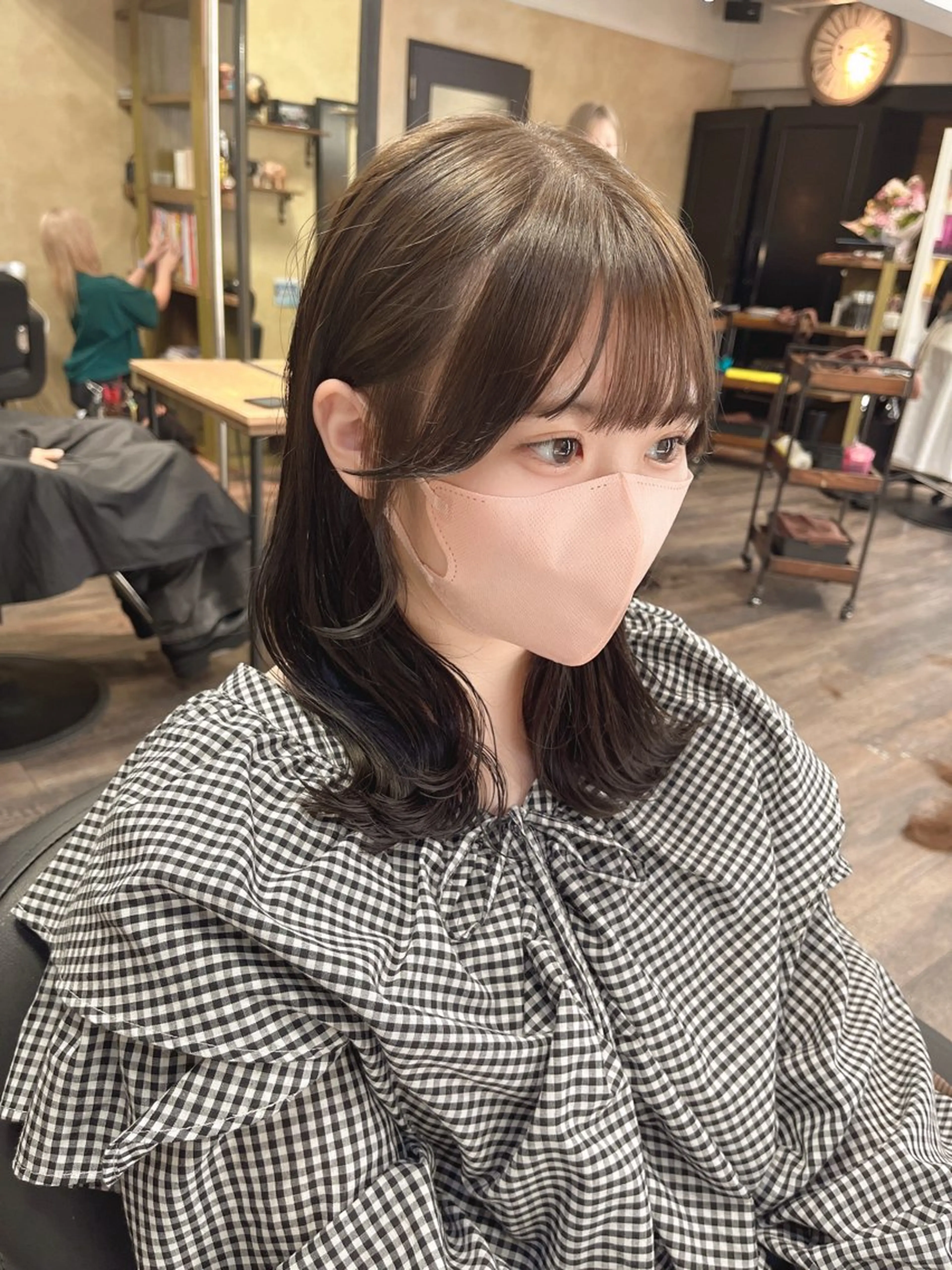 ミディアム カラー ヘアアレンジ カット ヘアカラー トリートメント 🤍清楚系 韓国レイヤー🤍拓朗のヘアスタイル