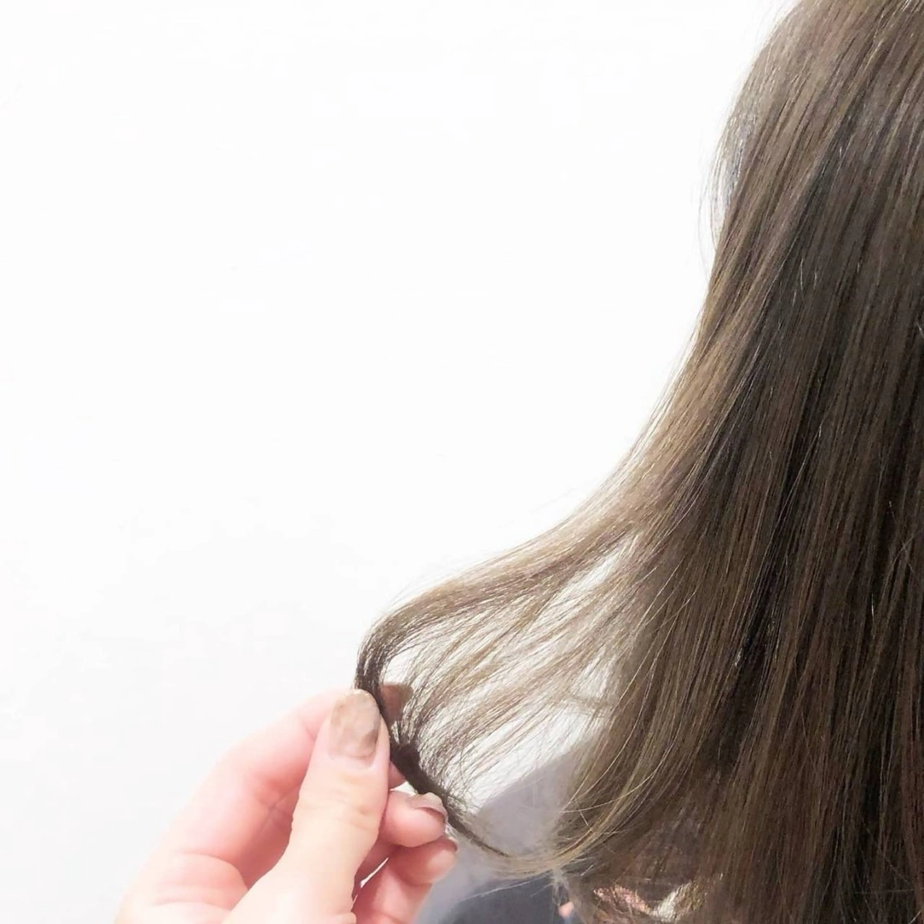 セミロング カラー ヘアアレンジ 酒井 裕太郎のヘアスタイル