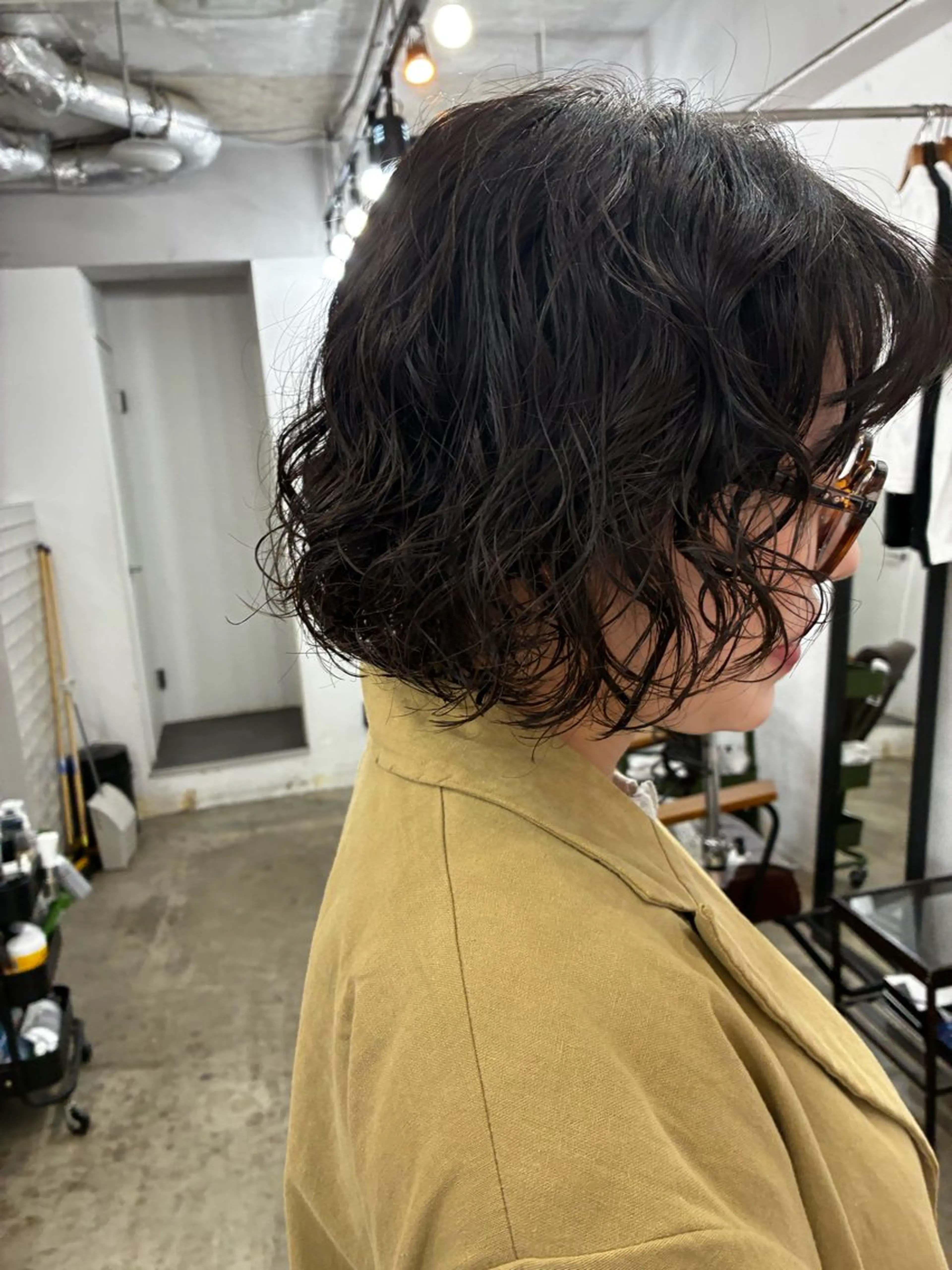 ミディアム パーマ 佐藤 芽衣のヘアスタイル