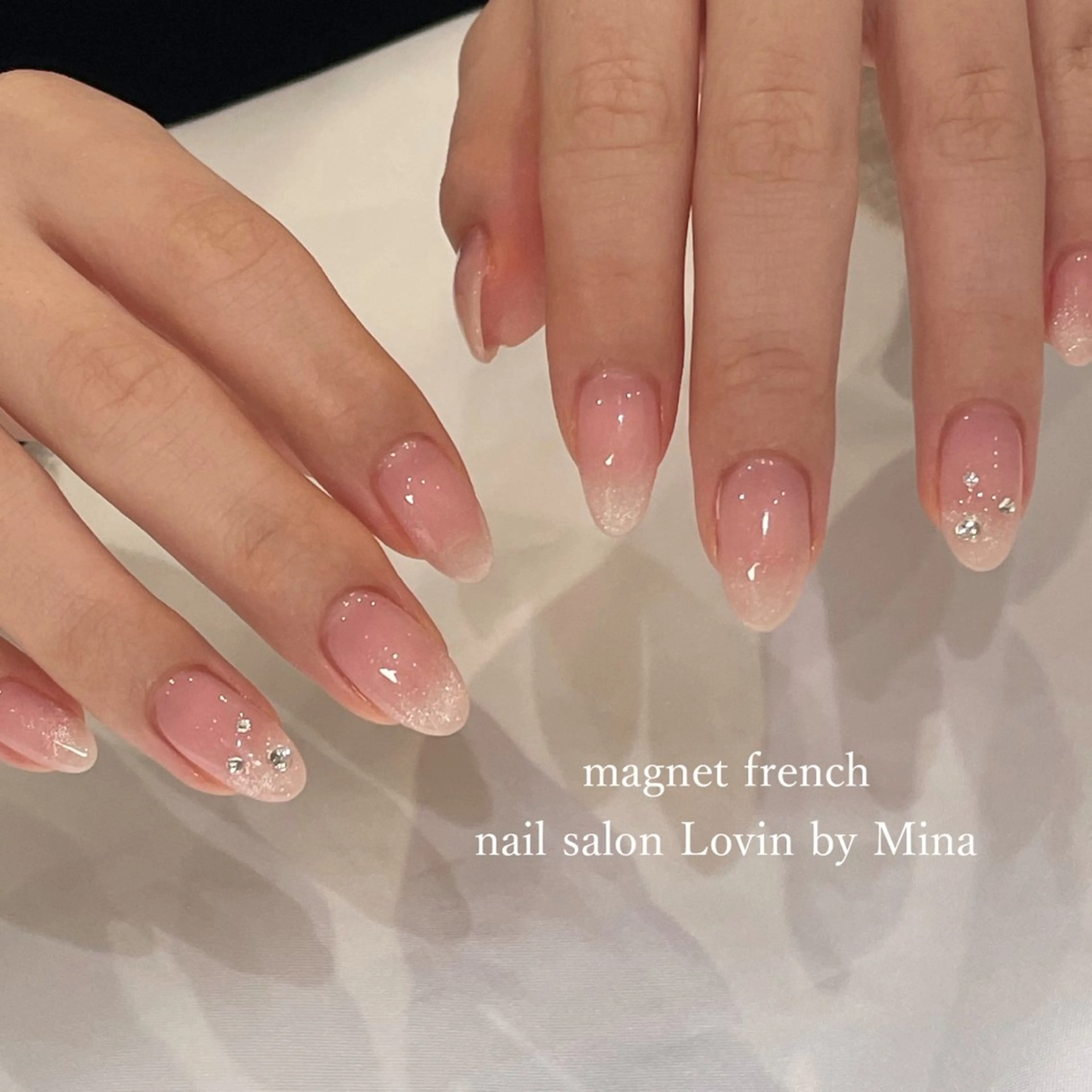 ネイル フレンチネイル ジェルネイル マグネットネイル マグネットフレンチ ニュアンスネイル パラジェル認定サロンk-two nail所属・k-two nailのネイルデザイン