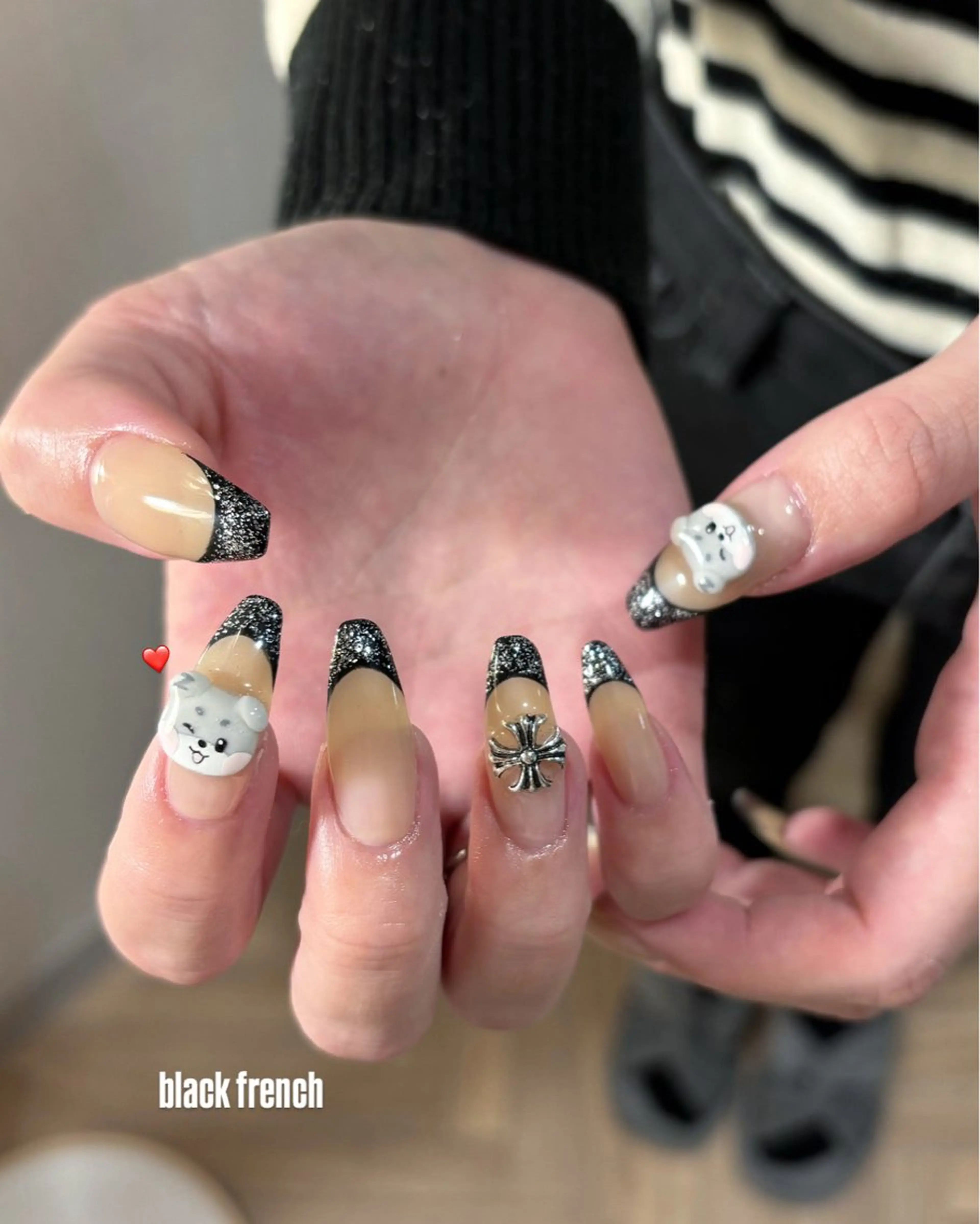 ネイル 持ち込み ハンドネイル 🤎Two ERI🤎のネイルデザイン