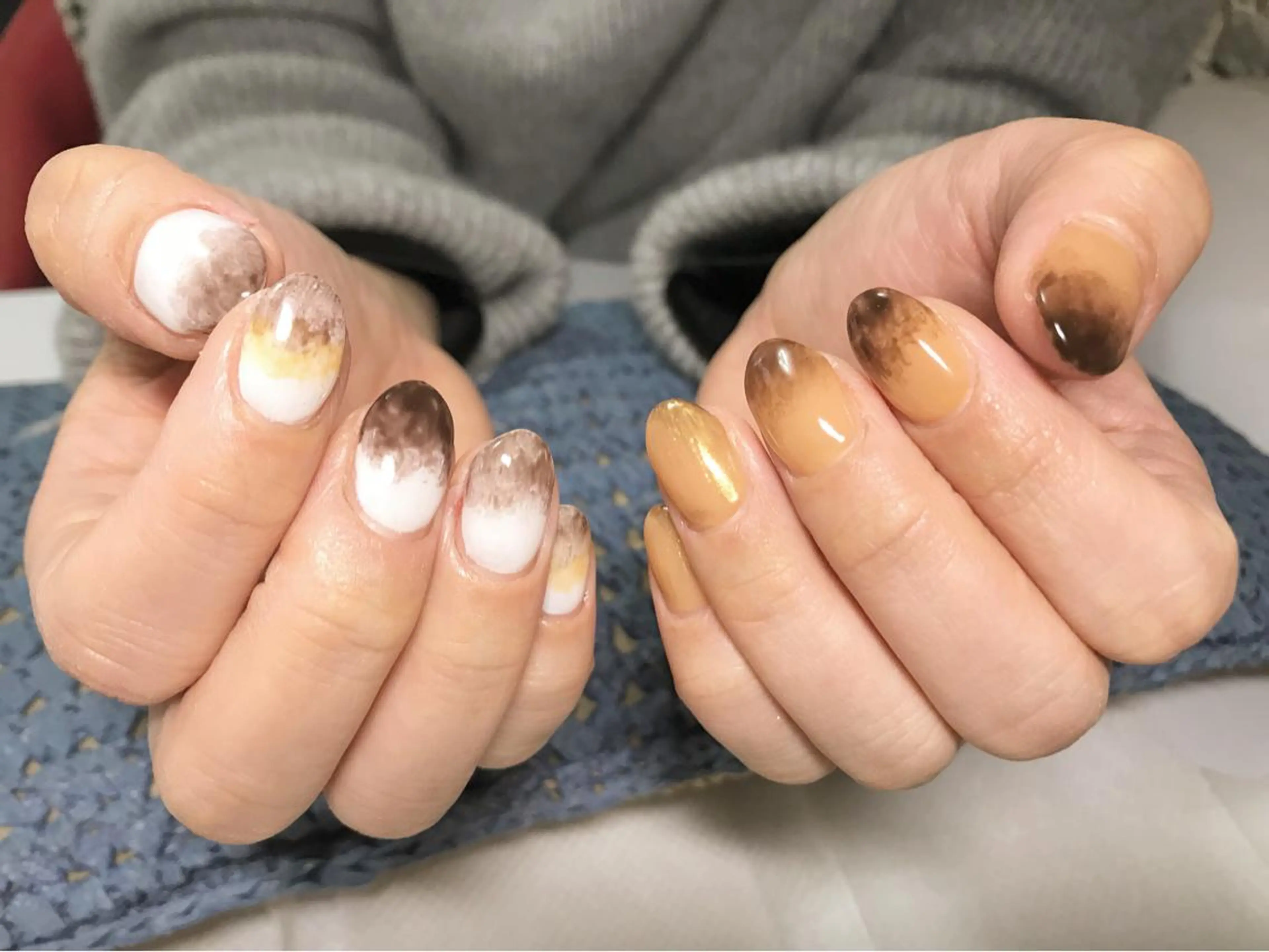 ネイル フットネイル ニュアンスネイル シンプルネイル 春ネイル ホワイト nail fufla ♡yamane♡のネイルデザイン
