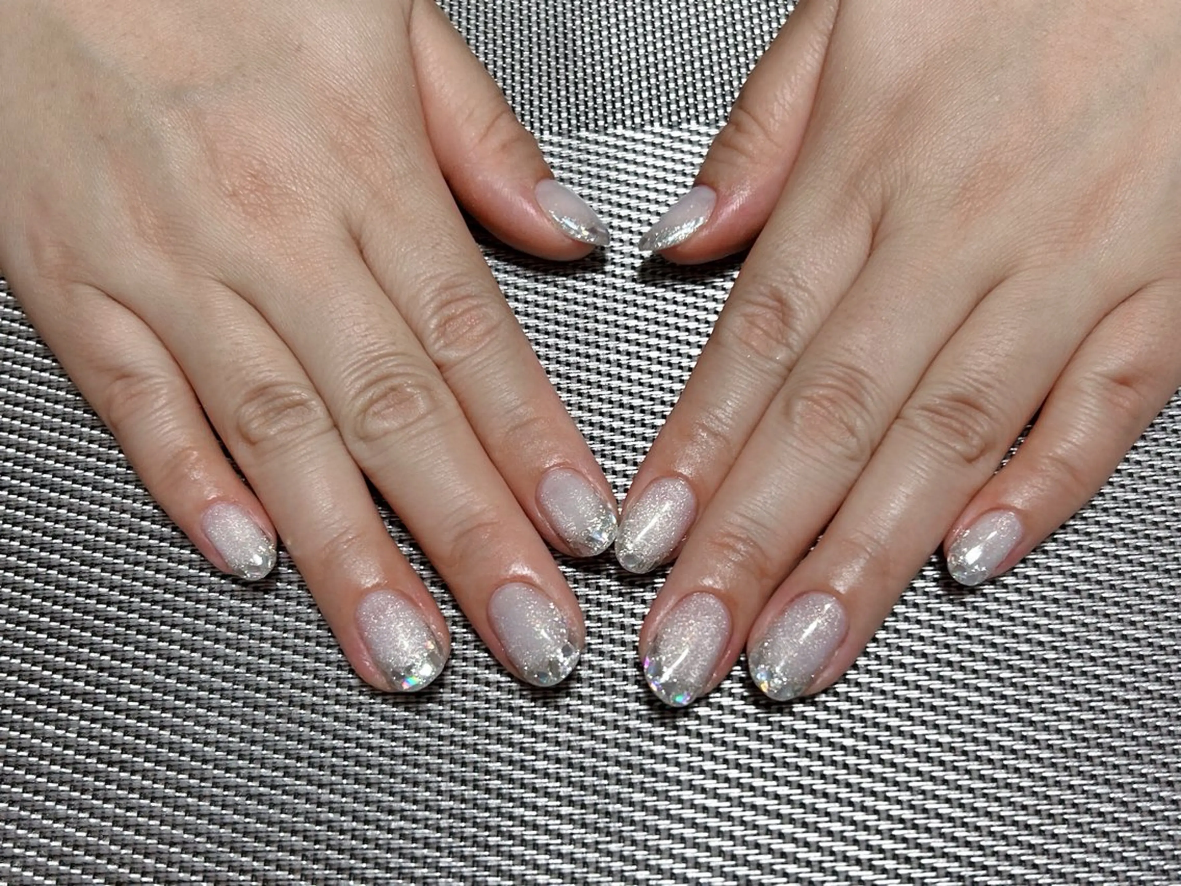 ネイル フレンチネイル ガラスフレンチ ハンドネイル i nailのネイルデザイン