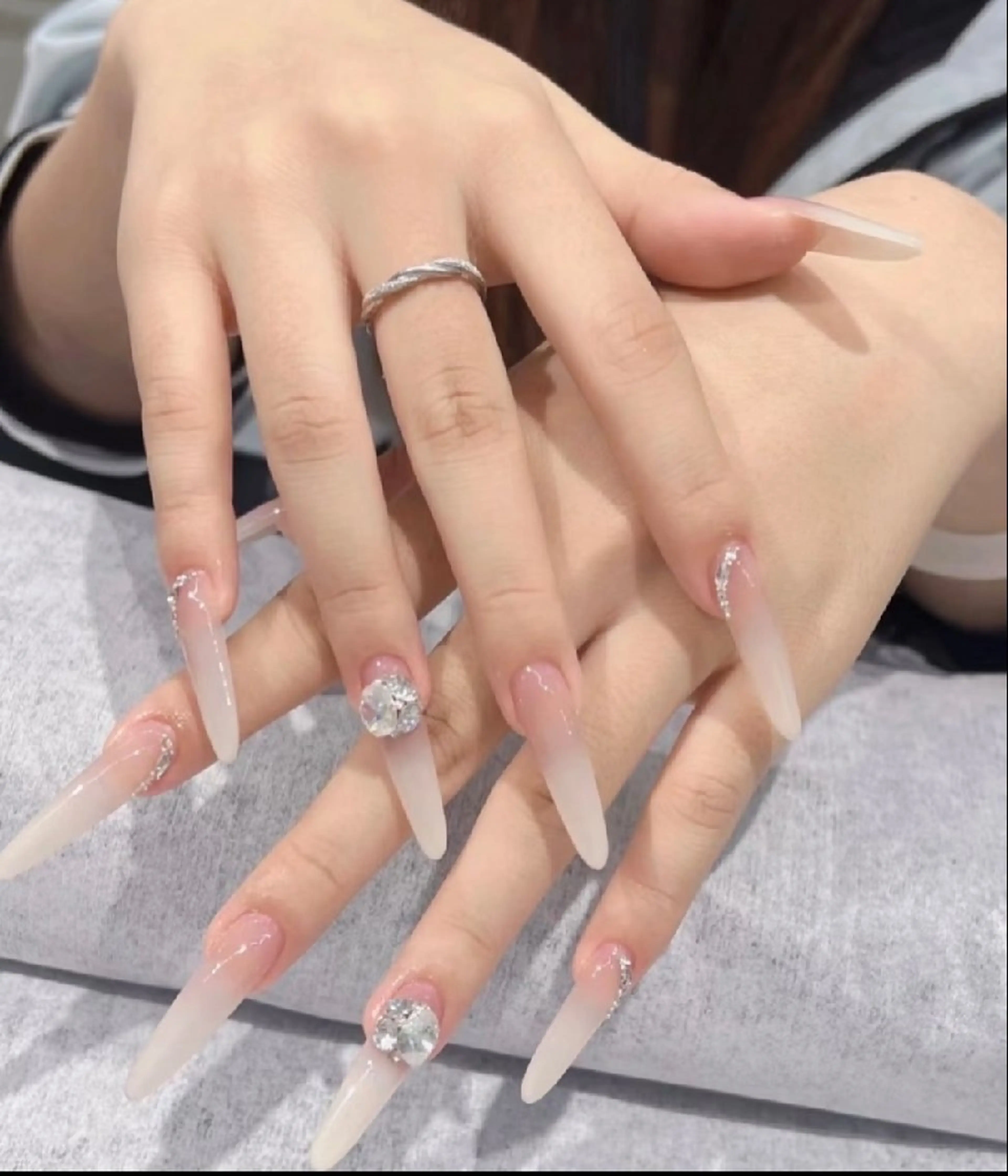 ネイル ハンドネイル Theone栄店 松田のネイルデザイン