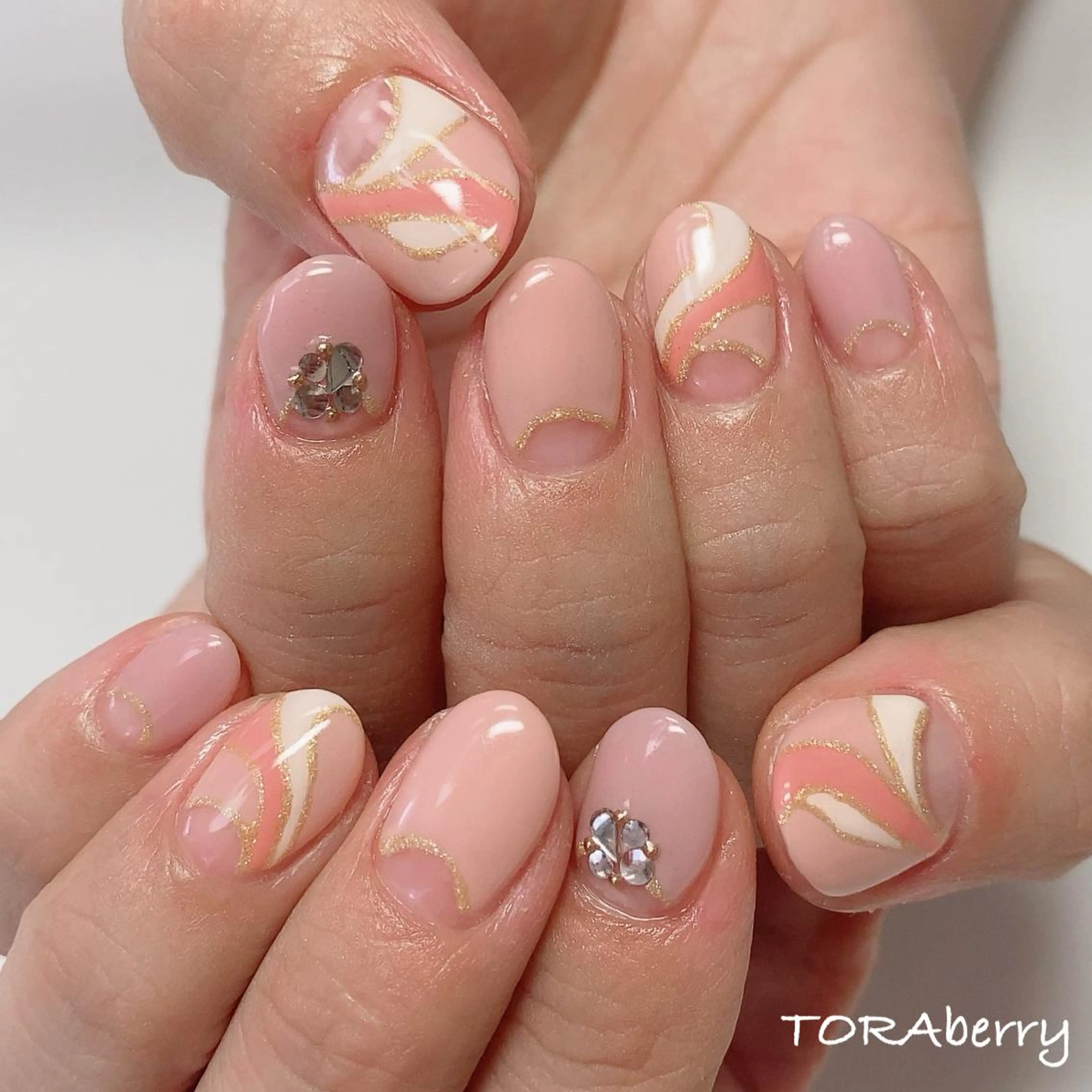 ネイル ハンドネイル ネイリスト なつみのネイルデザイン