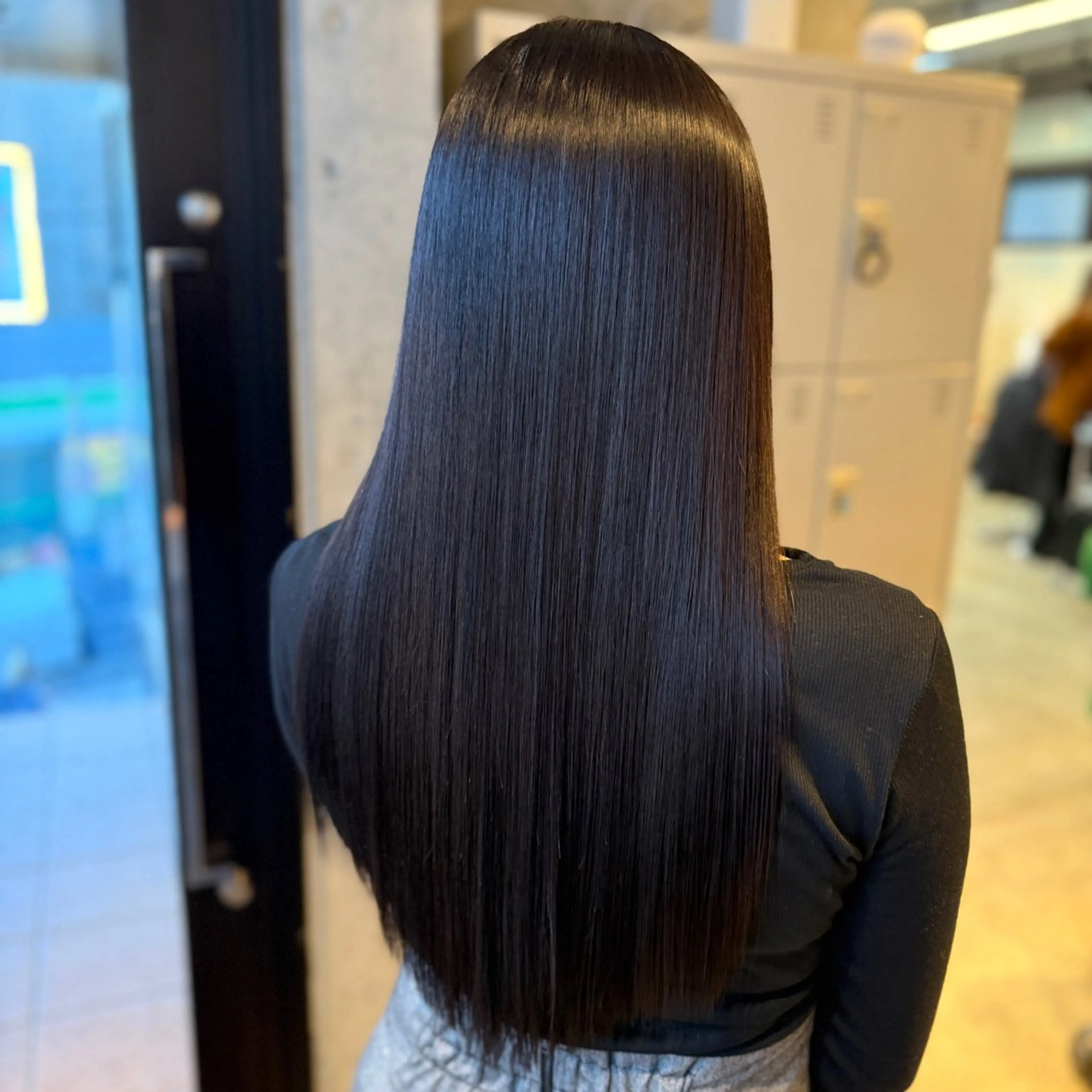 ロング 縮毛矯正 トリートメント AIN.ANLY 明治神宮前所属・ムツキ/品のある 艶カラー/縮毛矯正のヘアスタイル