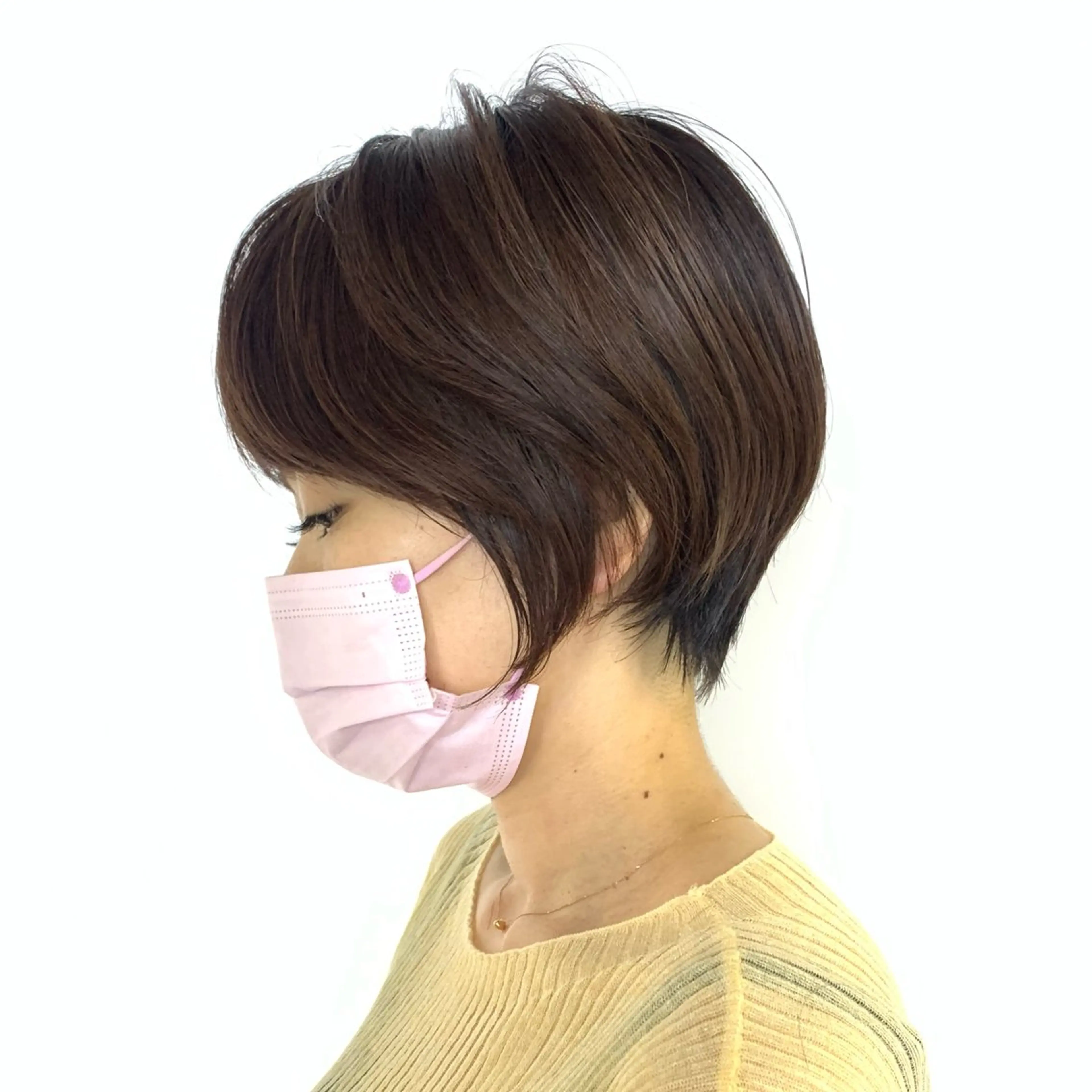 ショート ✂️大人のデザイン vivid✂️のヘアスタイル