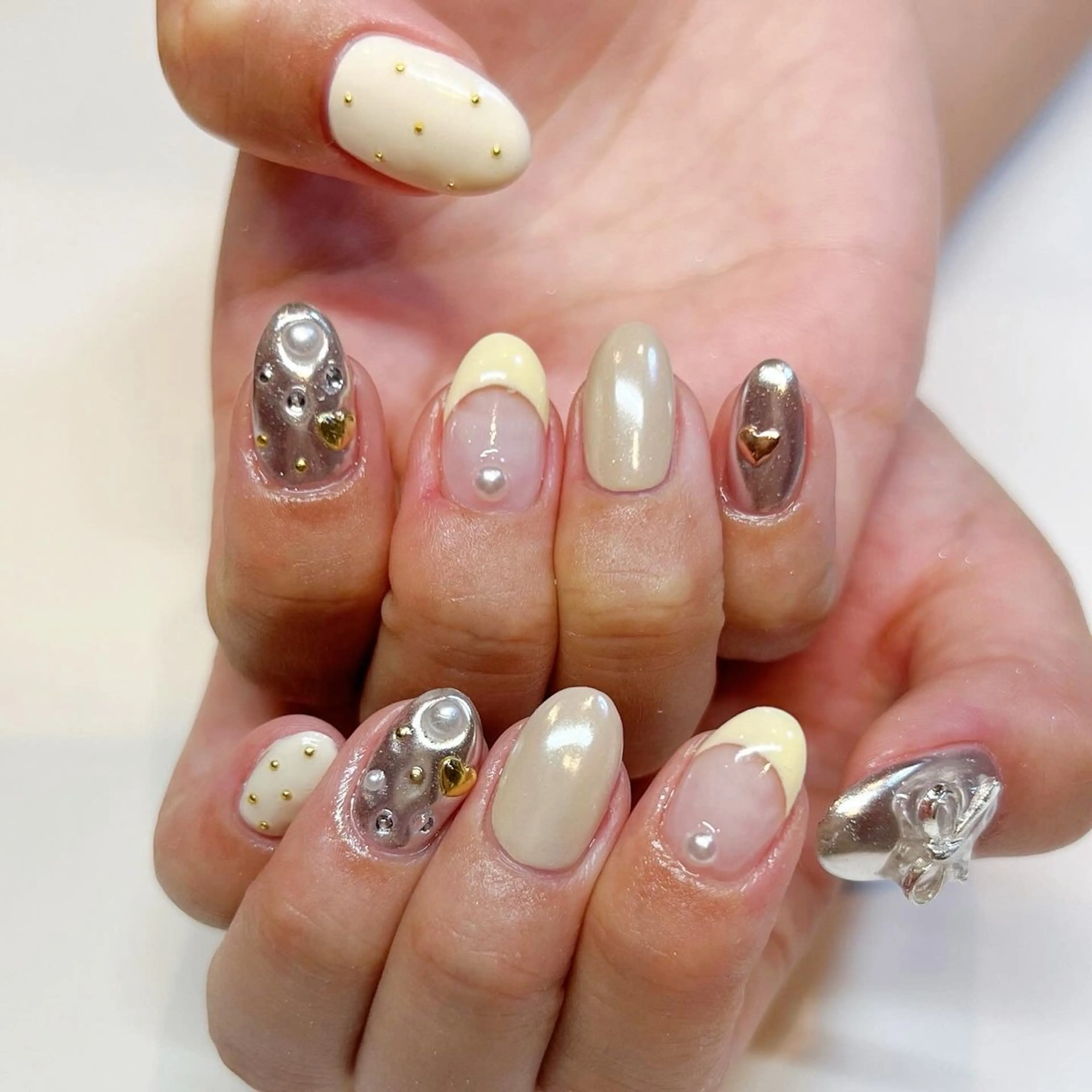 ネイル emunail あやかのネイルデザイン