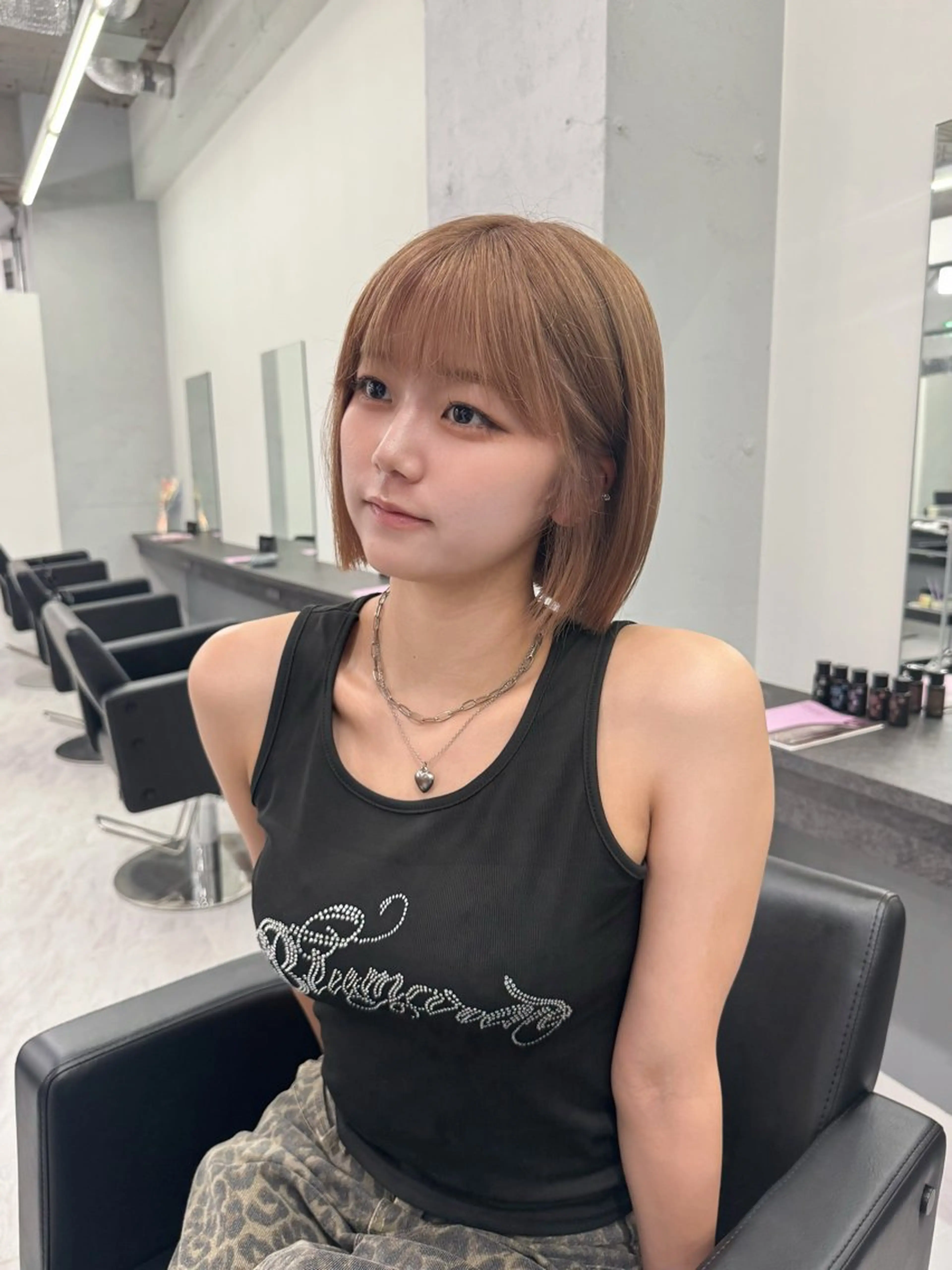 ロング レイヤー・ブリーチ kiyotoshiのヘアスタイル