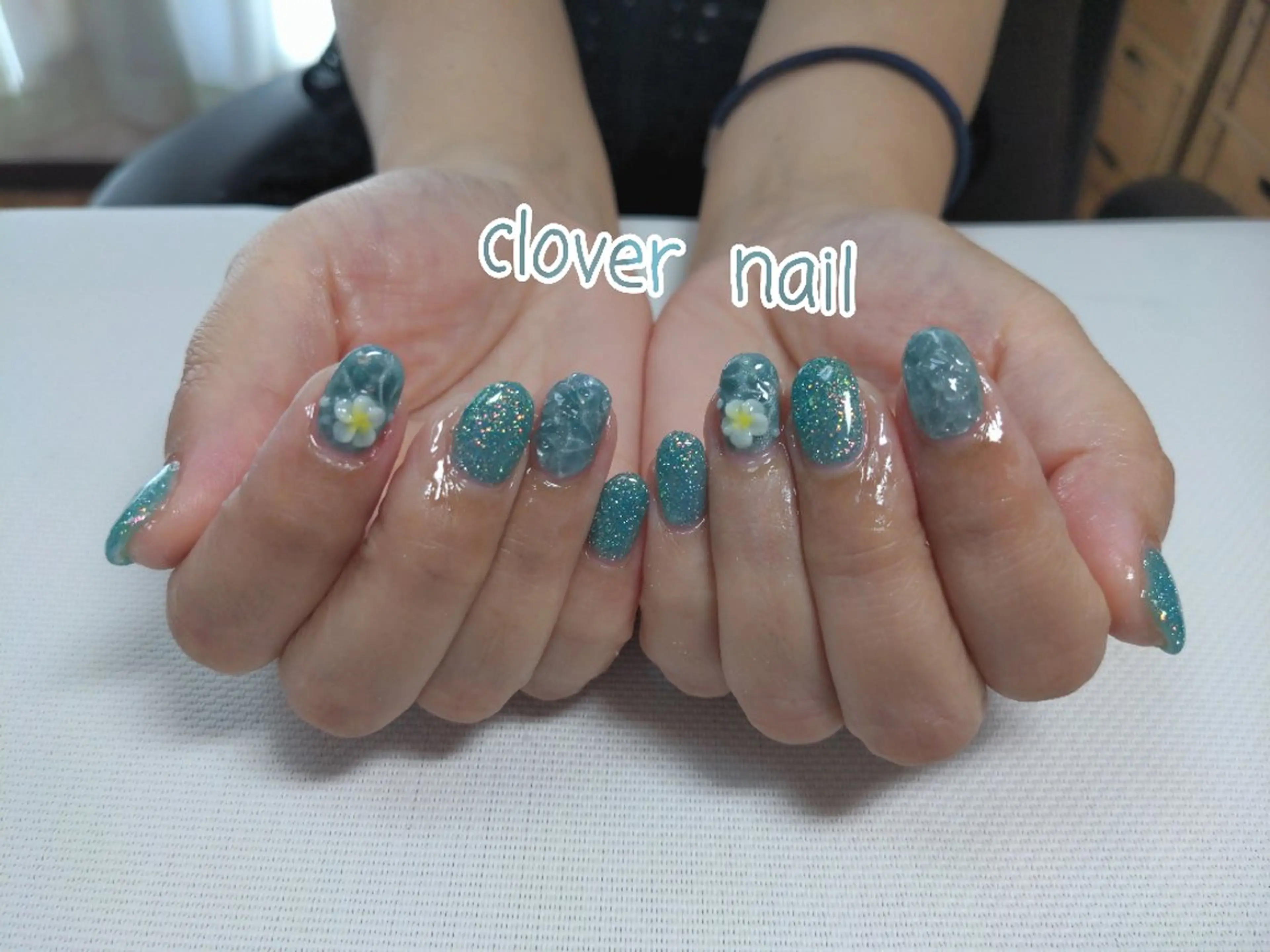 ネイル ハンドネイル clover nailのネイルデザイン