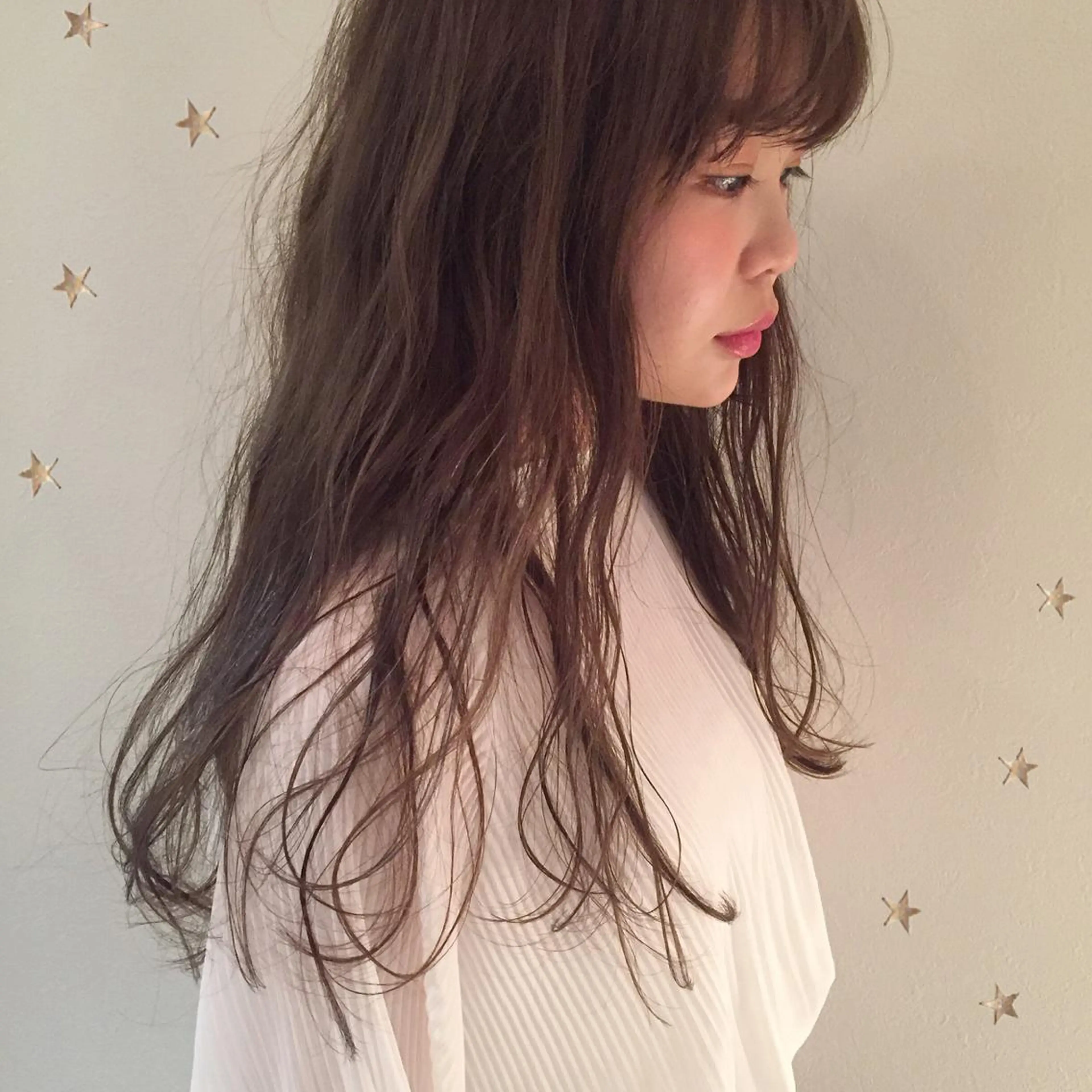 セミロング 市川 千夏のヘアスタイル