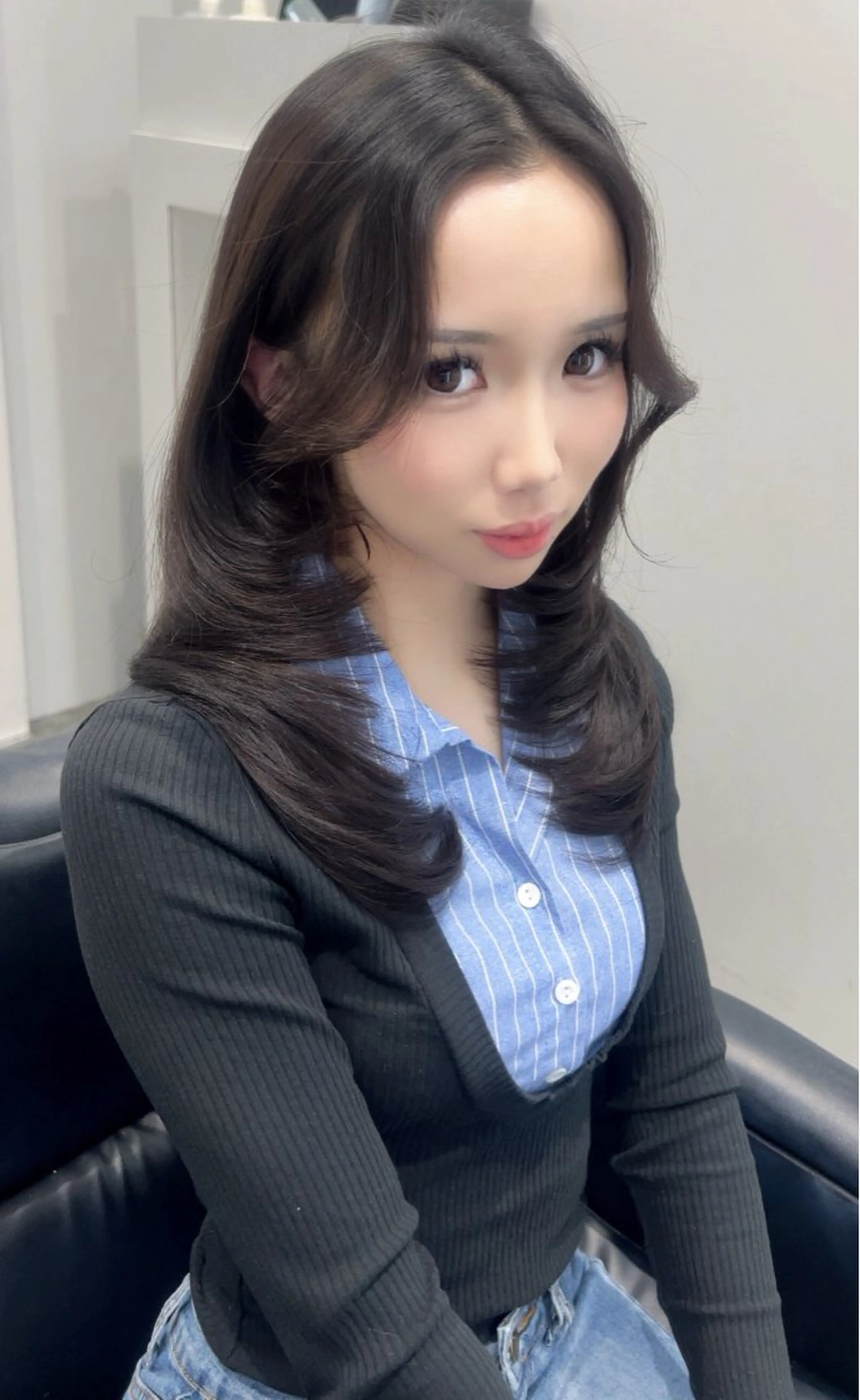 セミロング 髪質改善/レイヤー/ 透明感カラー/桃谷翼のヘアスタイル