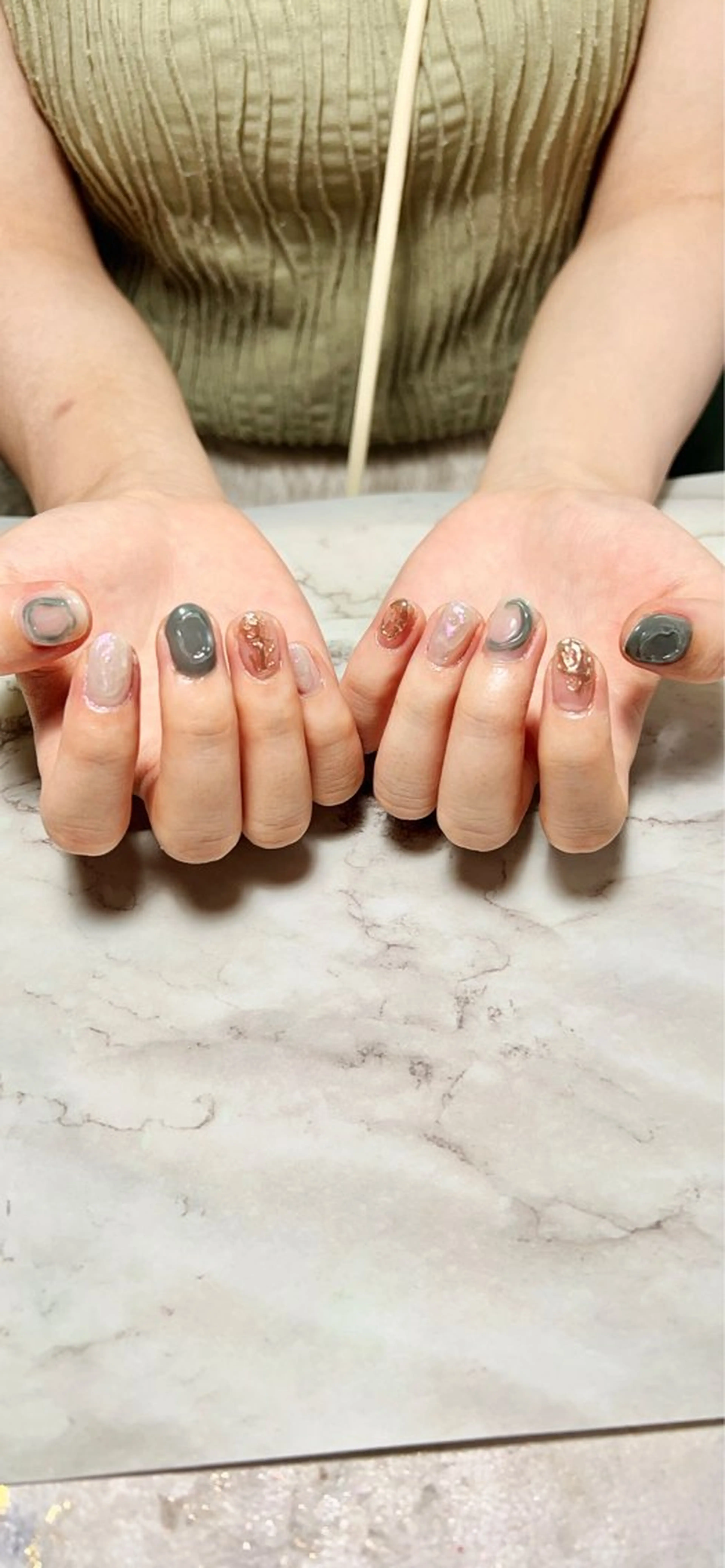 ネイル ハンドネイル フットネイル TESORO nailのネイルデザイン