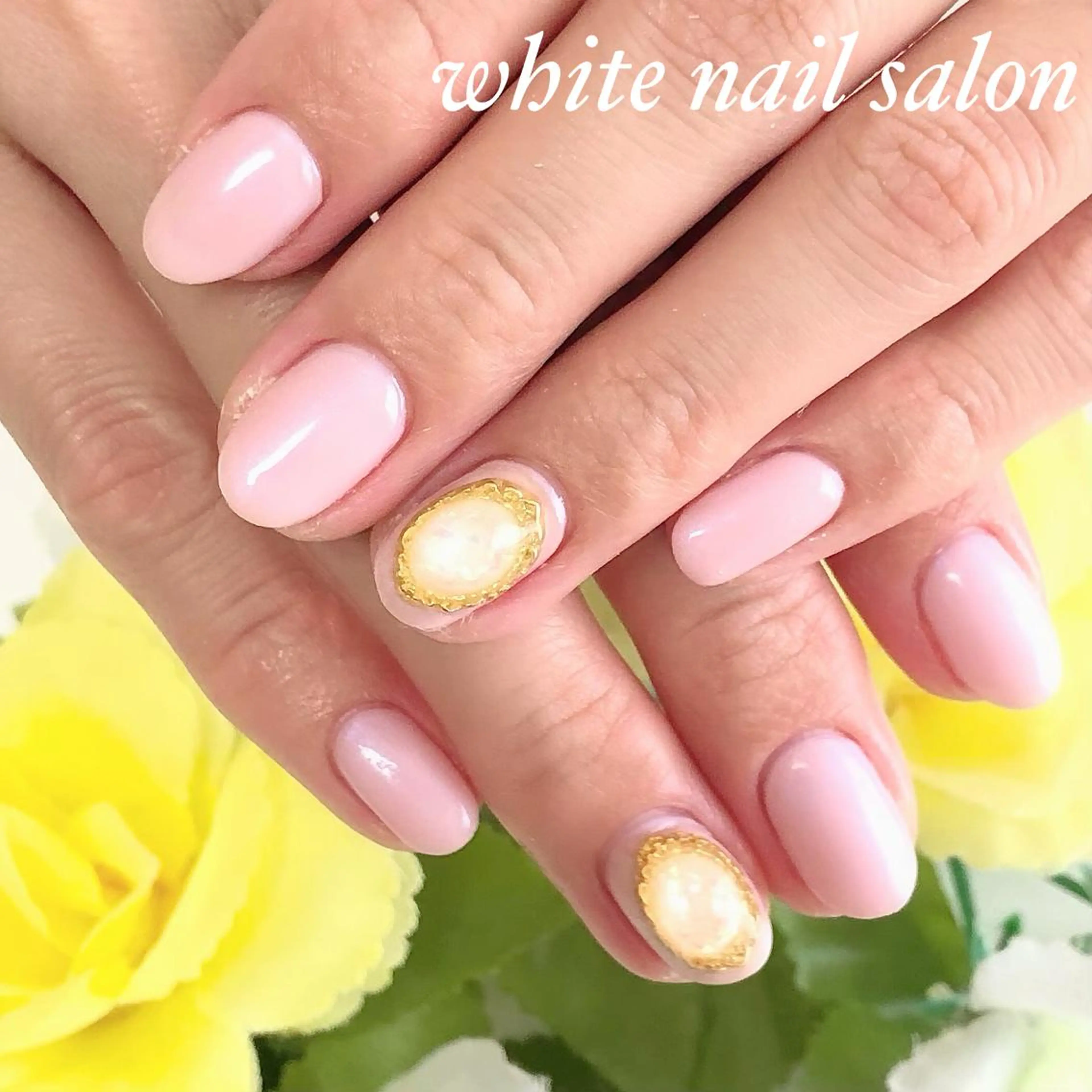 ネイル アートネイル フレンチネイル ジェルネイル ハードジェル 持ち込み white nail salonのネイルデザイン