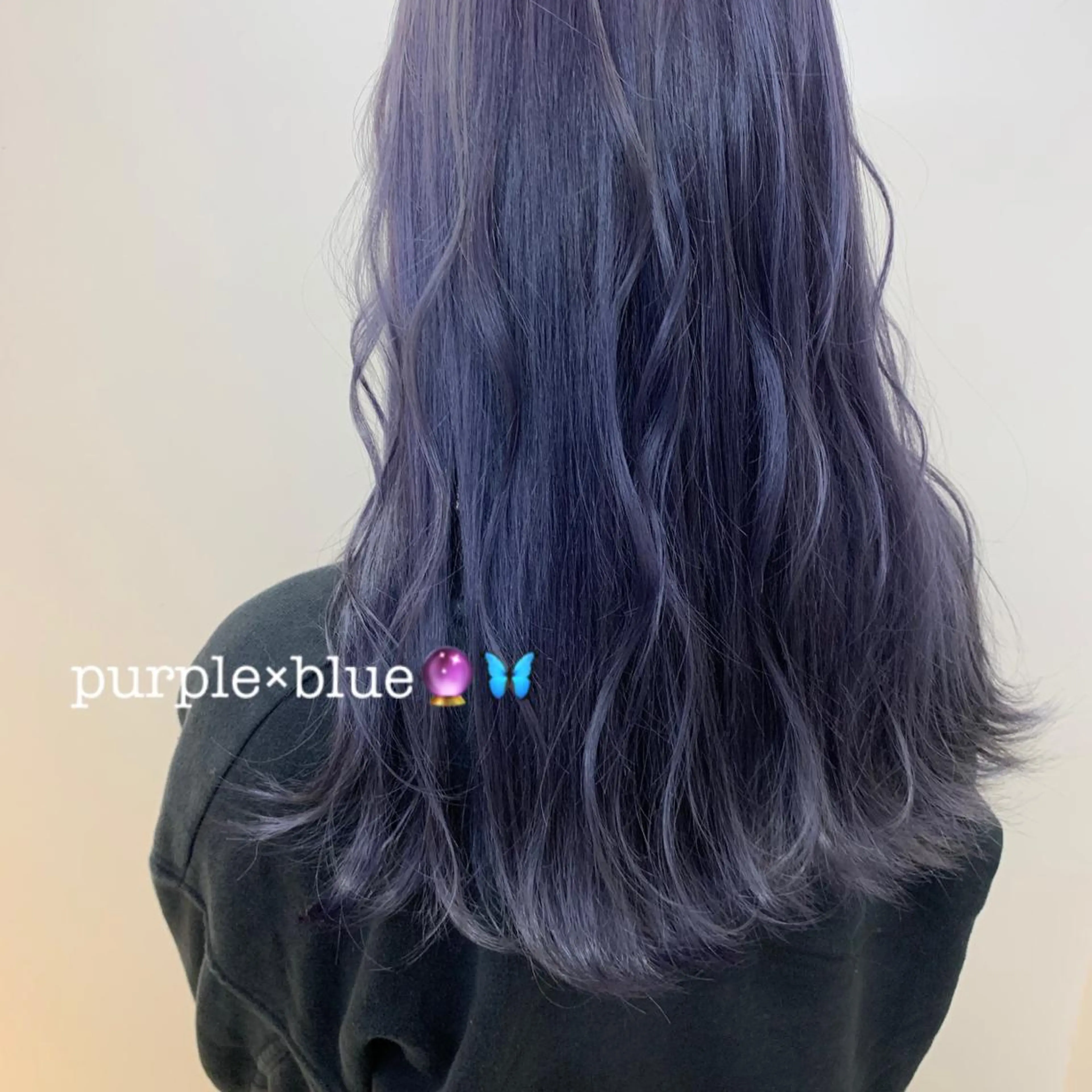 ロング カラー 透明感カラー yuka .のヘアスタイル