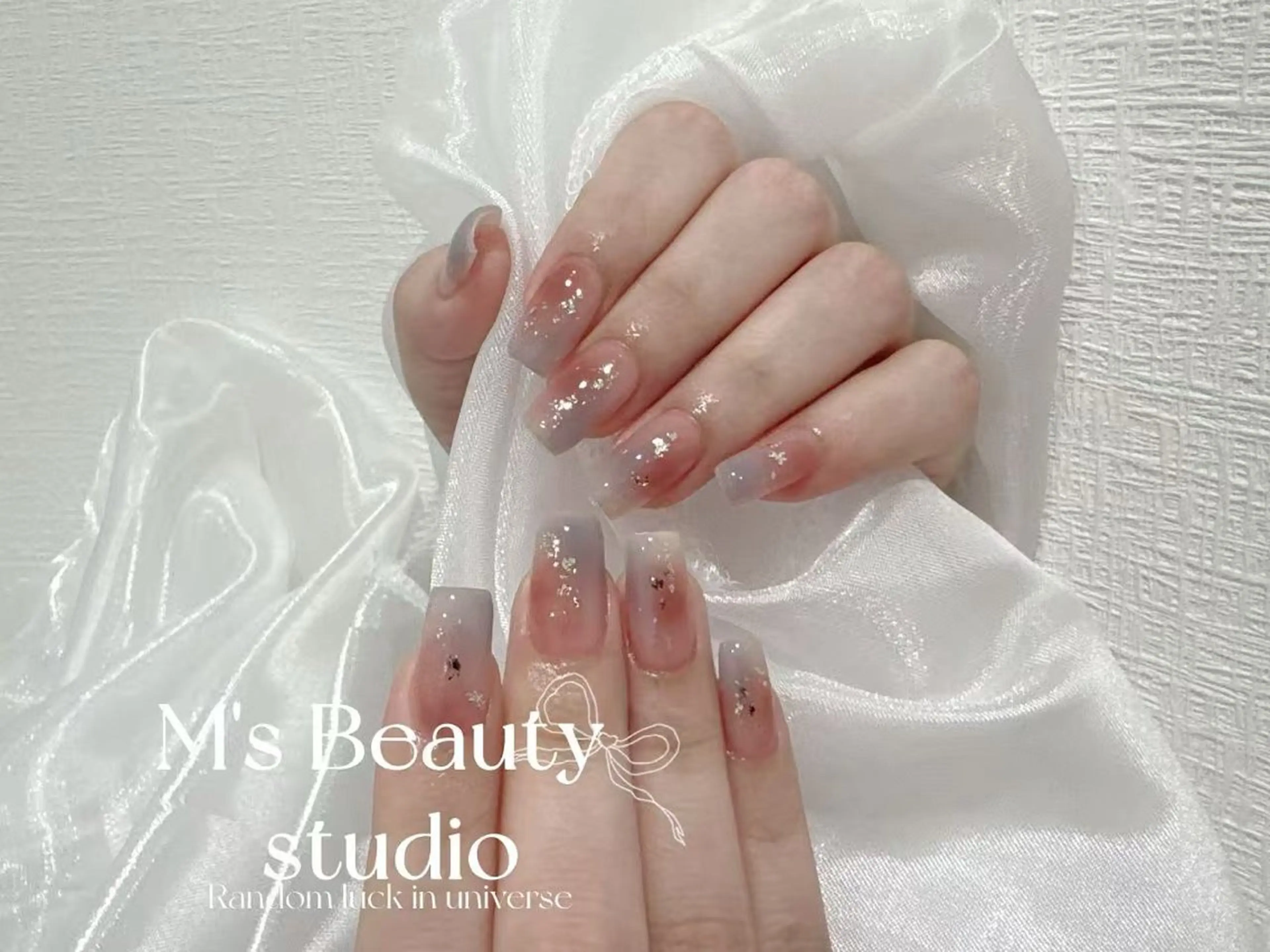 カラー ハンドネイル ハンドケア エムズ ビューティスタジオのマツエク・マツパデザイン