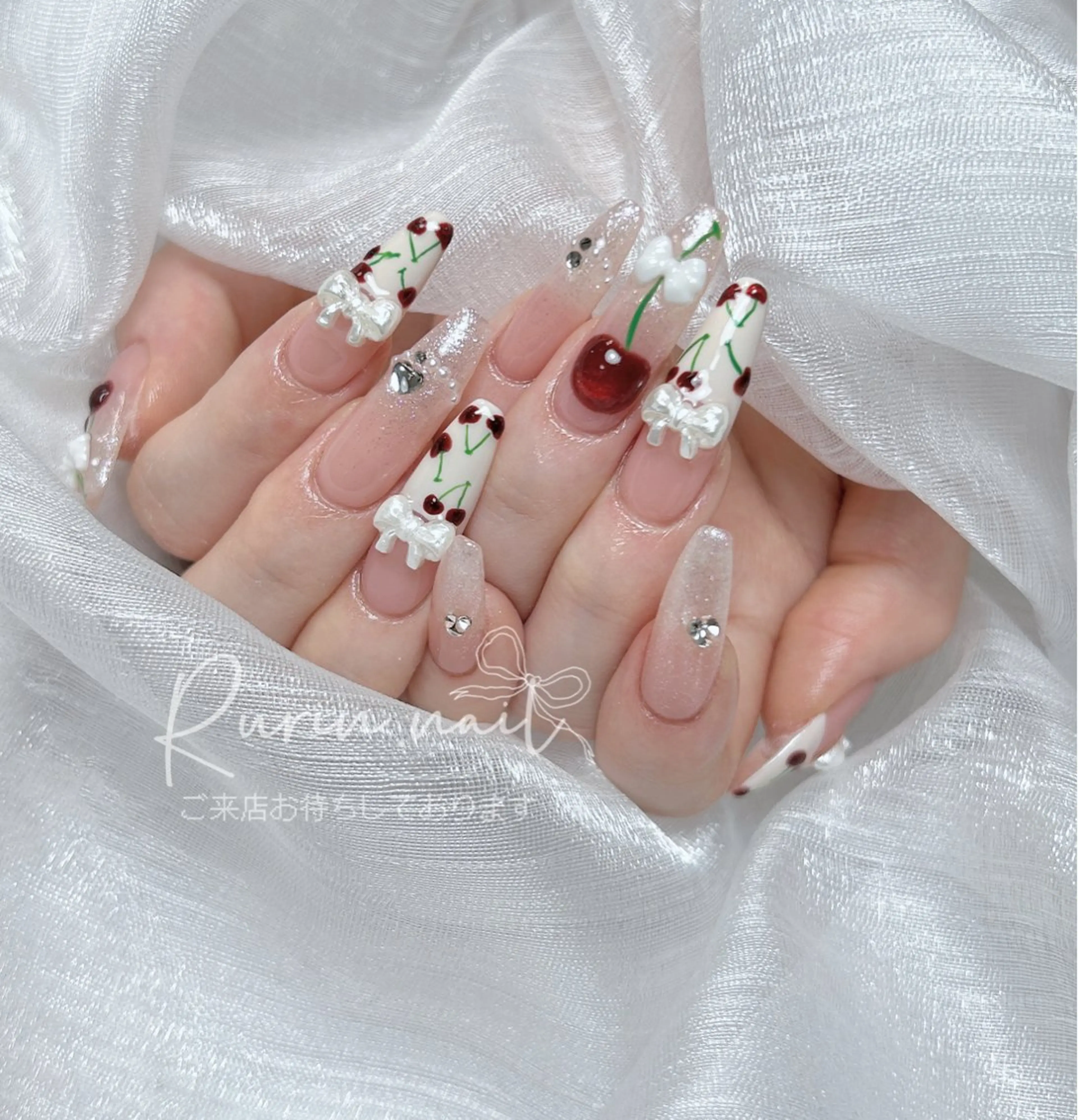 ネイル ハンドネイル ルリン サロン💅のネイルデザイン