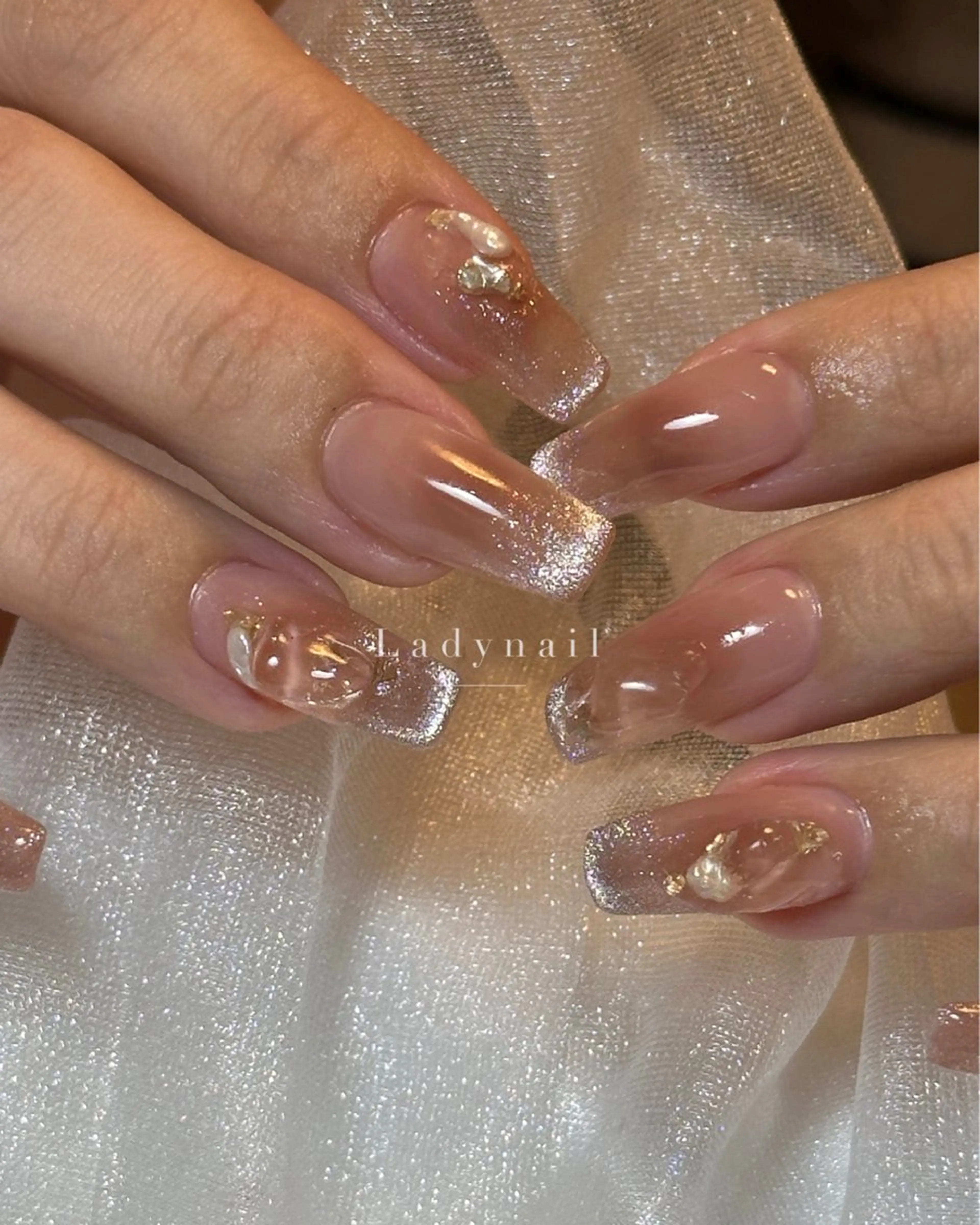 ネイル チークネイル フレンチネイル ロングネイル ハンドネイル Lady nailのネイルデザイン