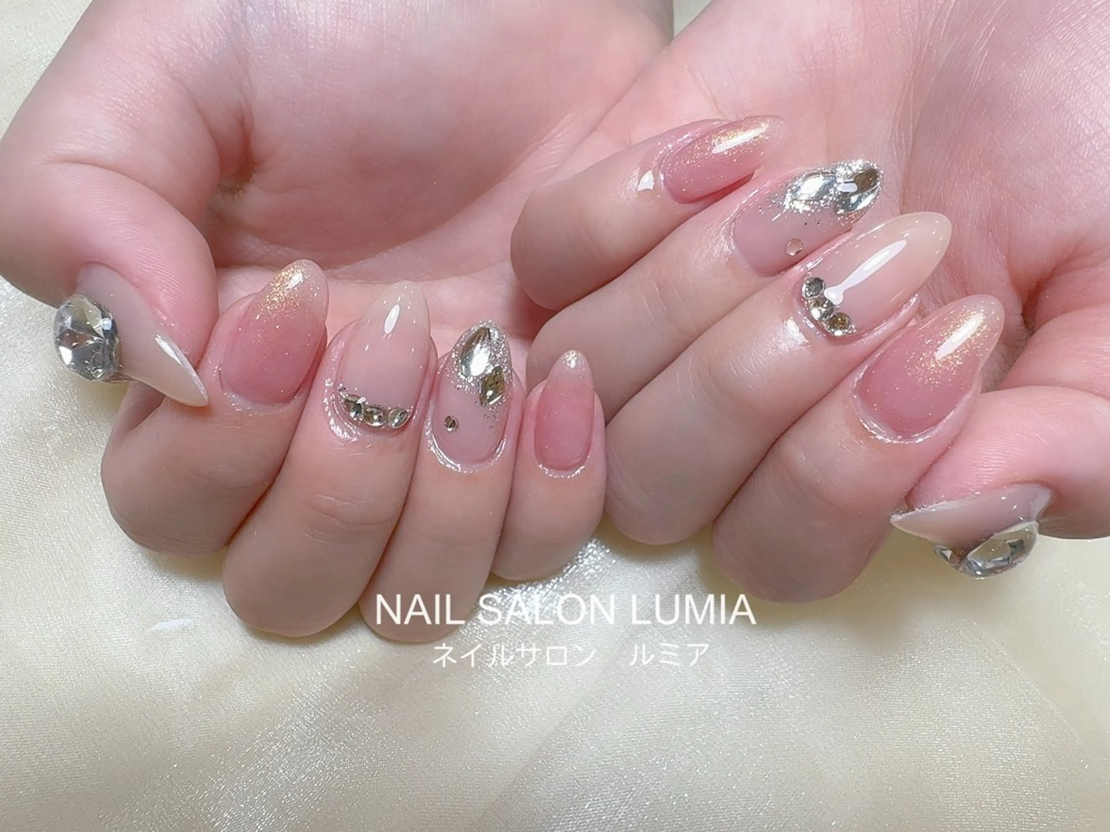 ネイル ハンドネイル ネイルサロン ルミア Lumia 店長のネイルデザイン