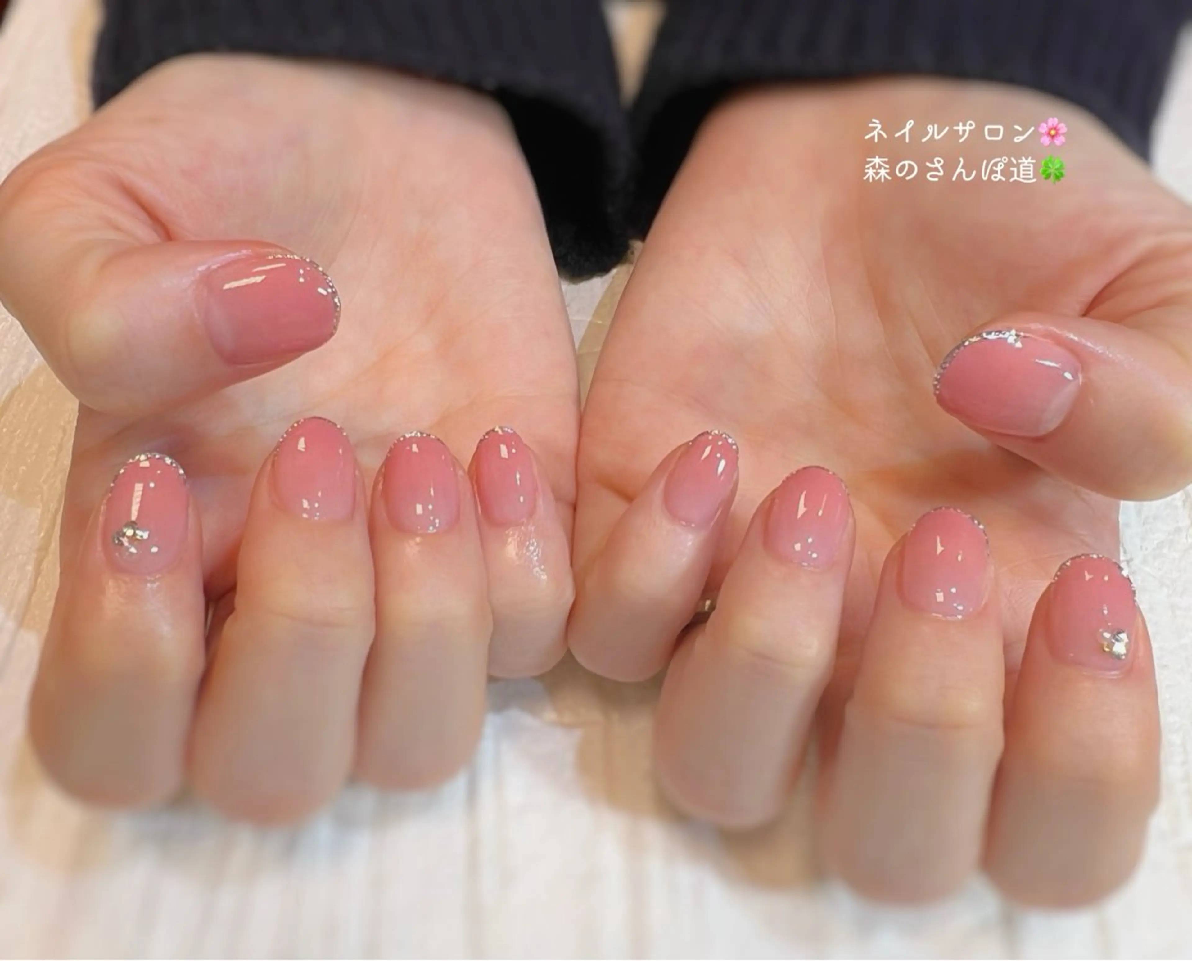 ネイル ハンドネイル ショートネイル 森のさんぽ道のネイルデザイン