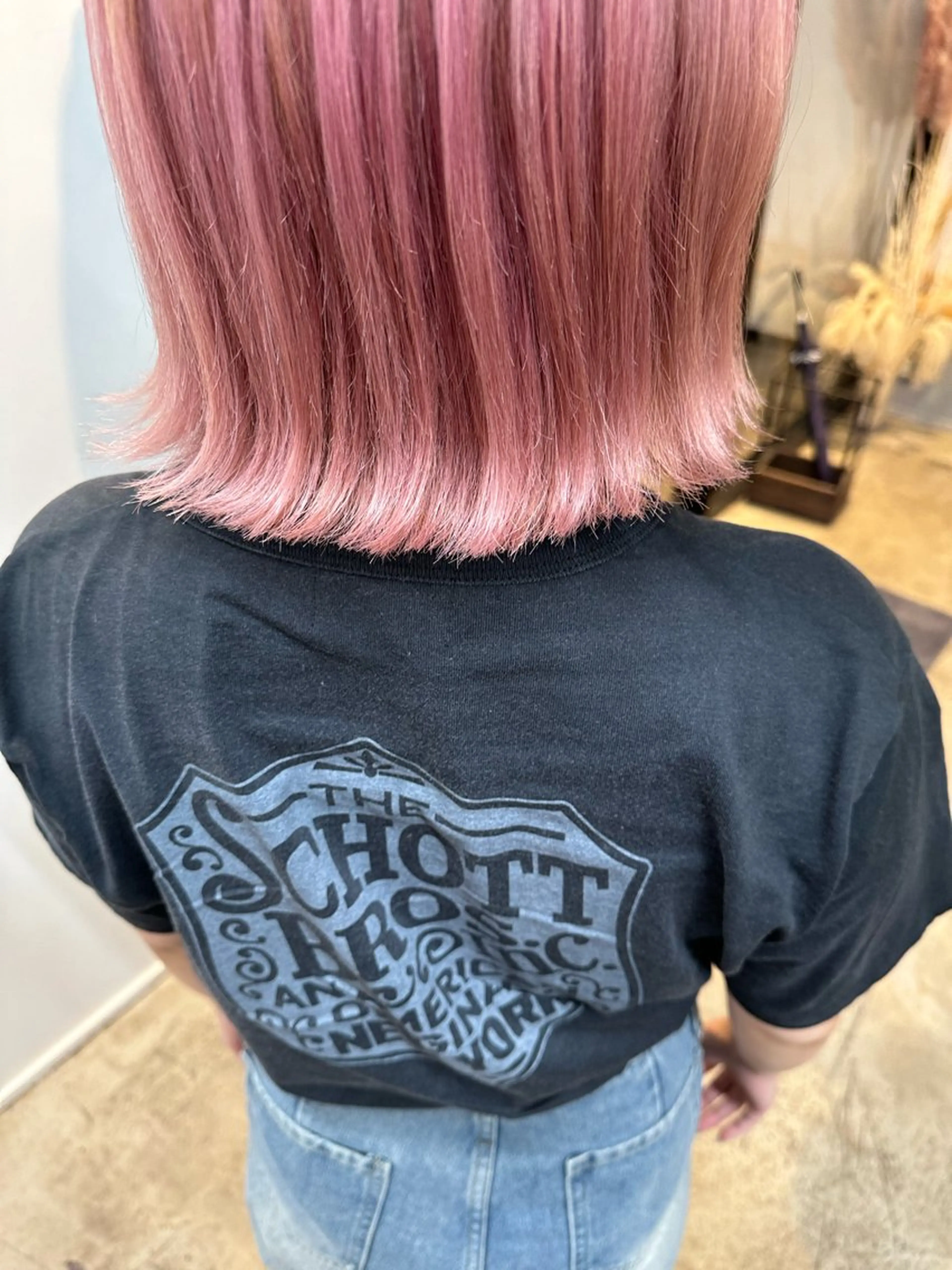 ミディアム カラー yuika .のヘアスタイル