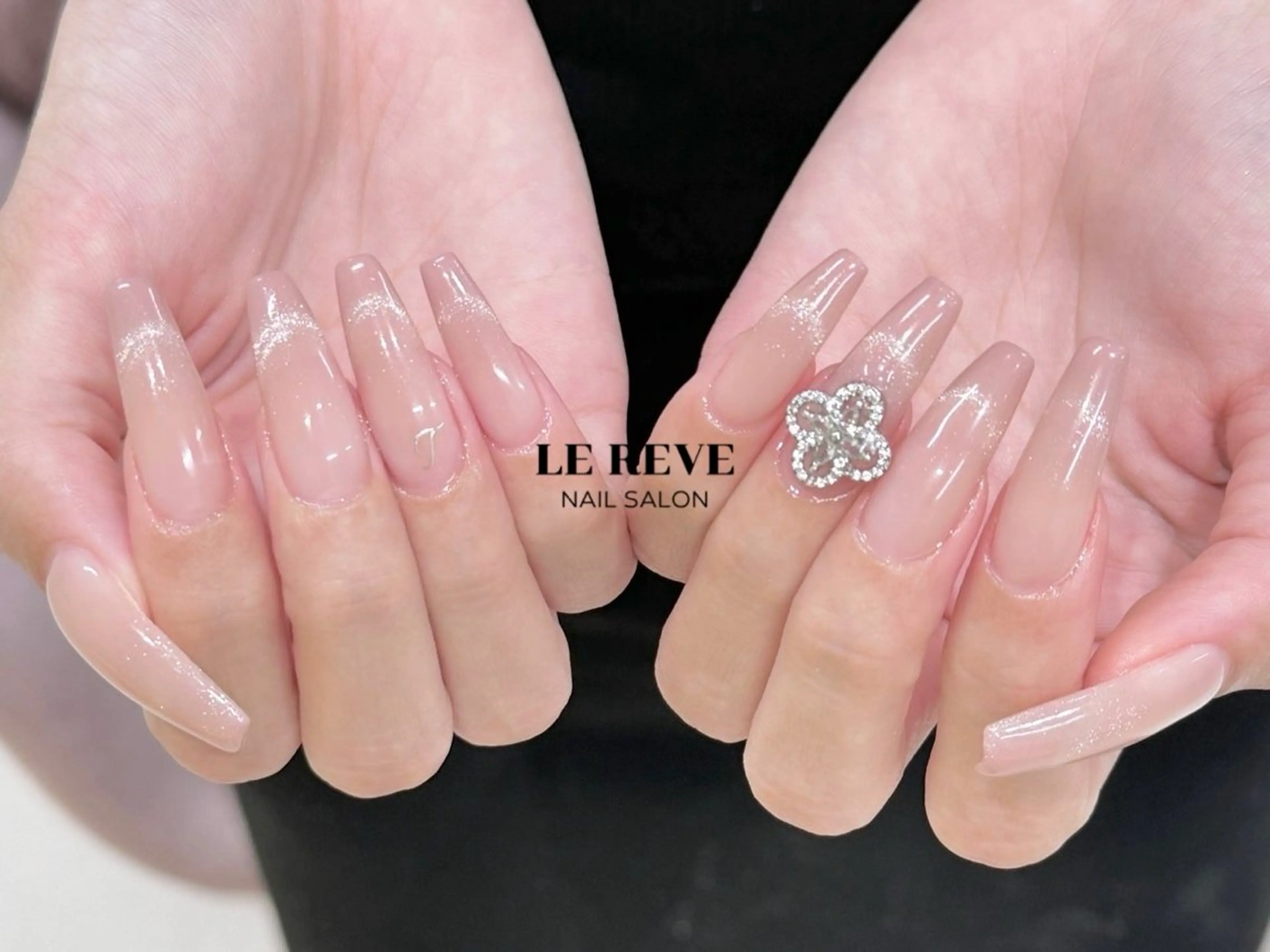 ネイル LE REVE nailsalonのネイルデザイン